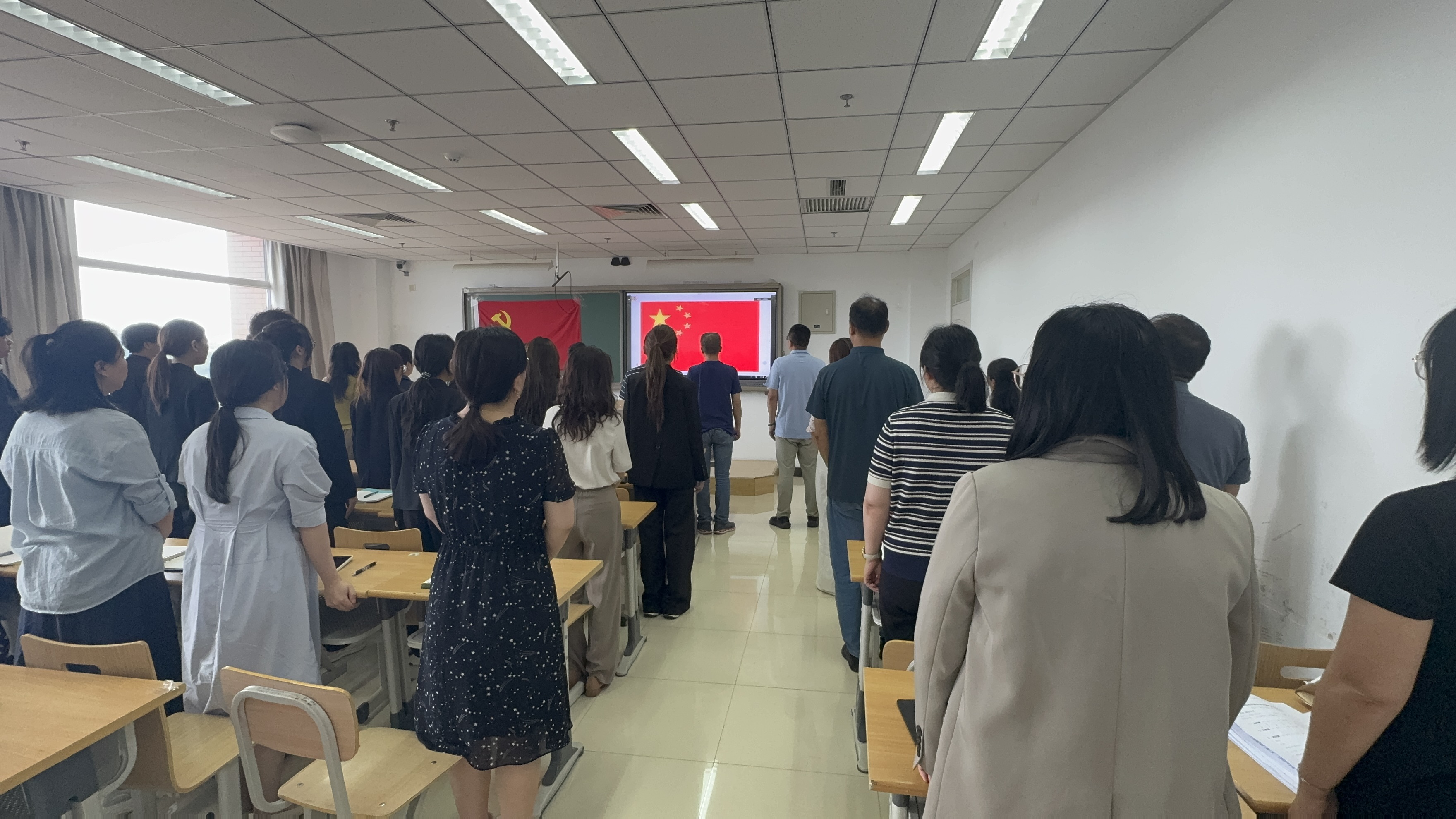 4d112eb6-4b50-47d9-9f3d-b1aa89cffb66 4d112eb6-4b50-47d9-9f3d-b1aa89cffb66