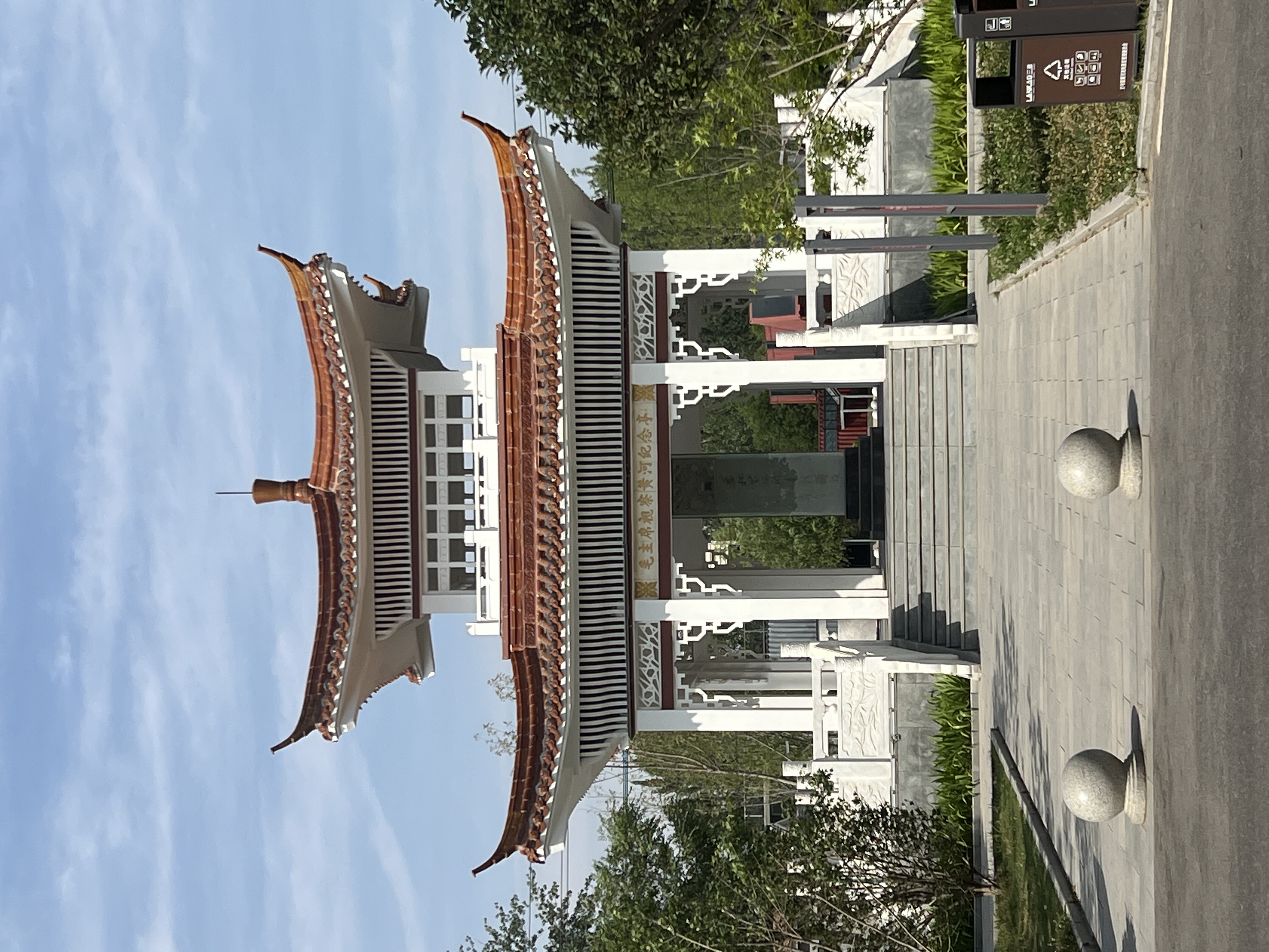 毛主席视察黄河纪念亭