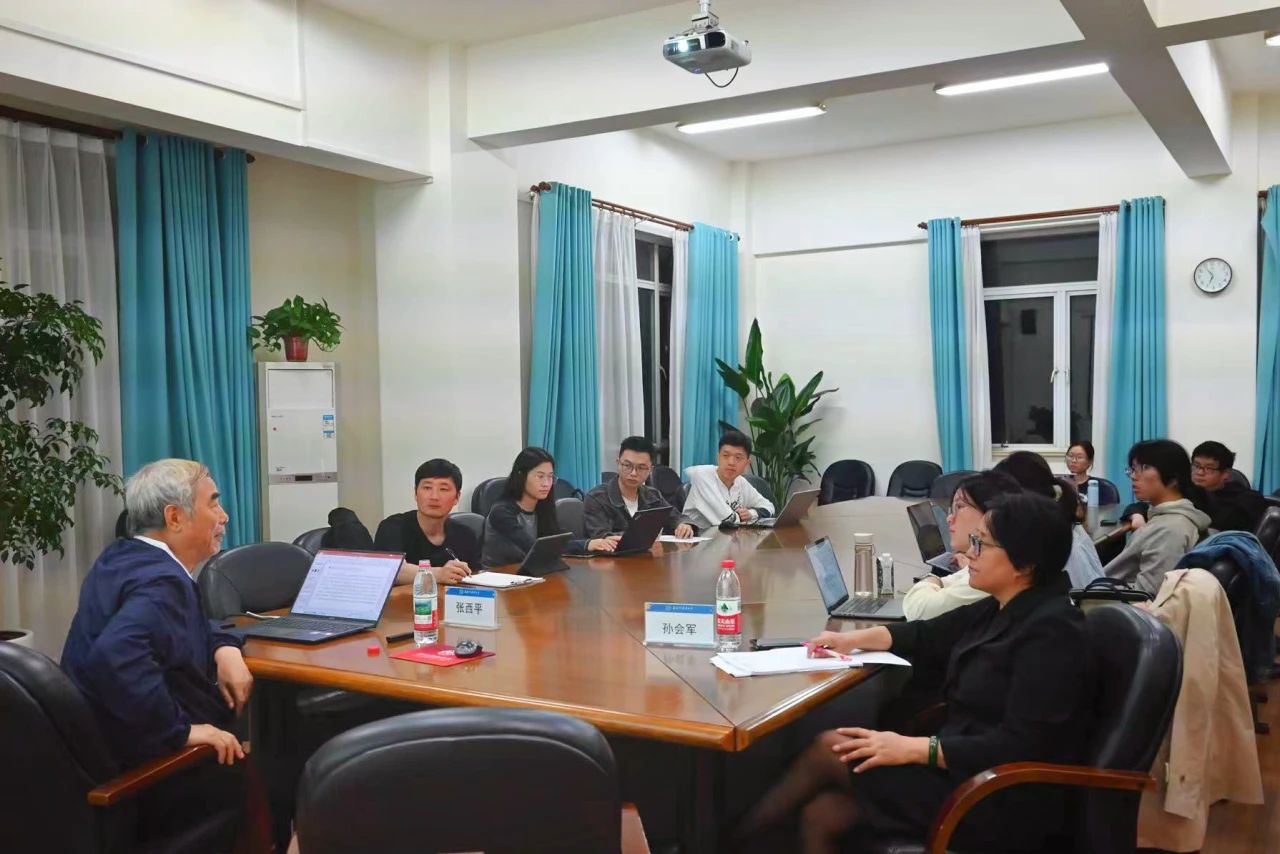 f72cf2512f10313961ef75412a456d84