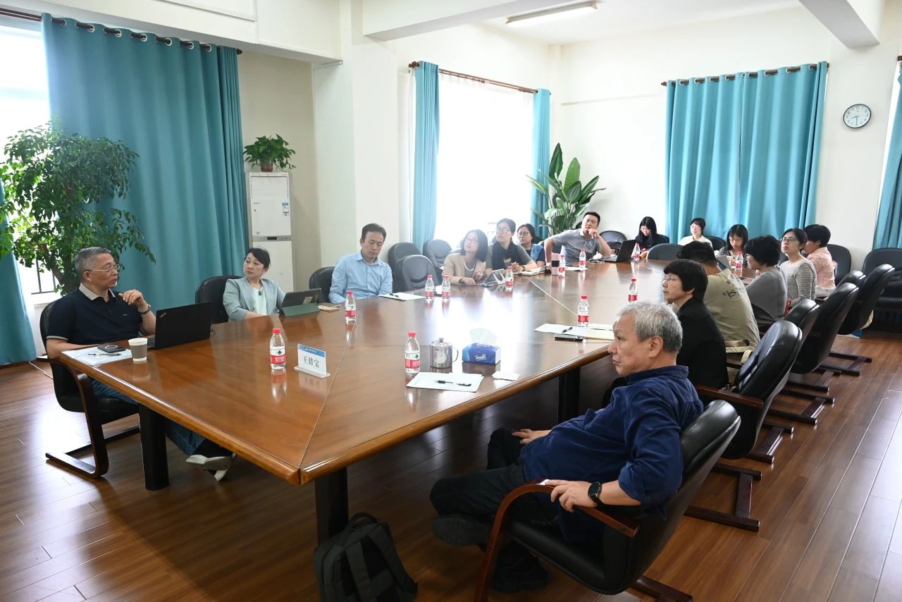 2782f9b7fa713357bdaae5b7d16d70b1 2782f9b7fa713357bdaae5b7d16d70b1