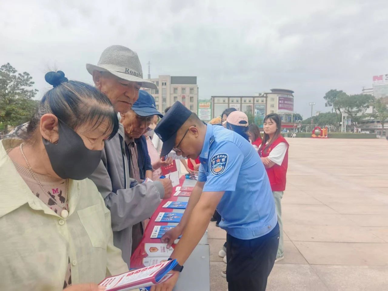 微信图片_20250630170736 微信图片_20250630170736