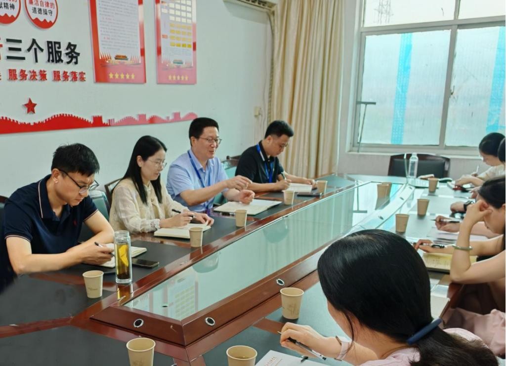 座谈现场 座谈现场