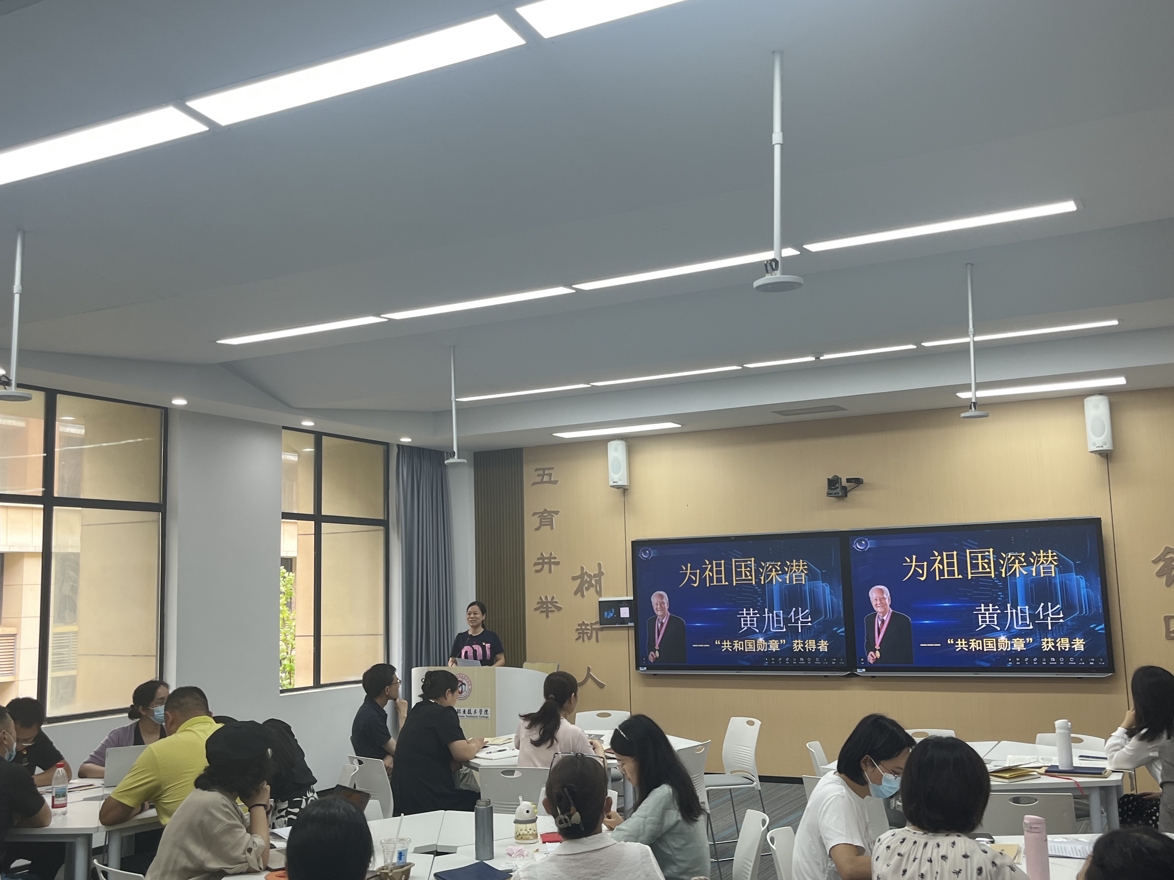 0cff164dff9a0c9125d89b8554c4ba61