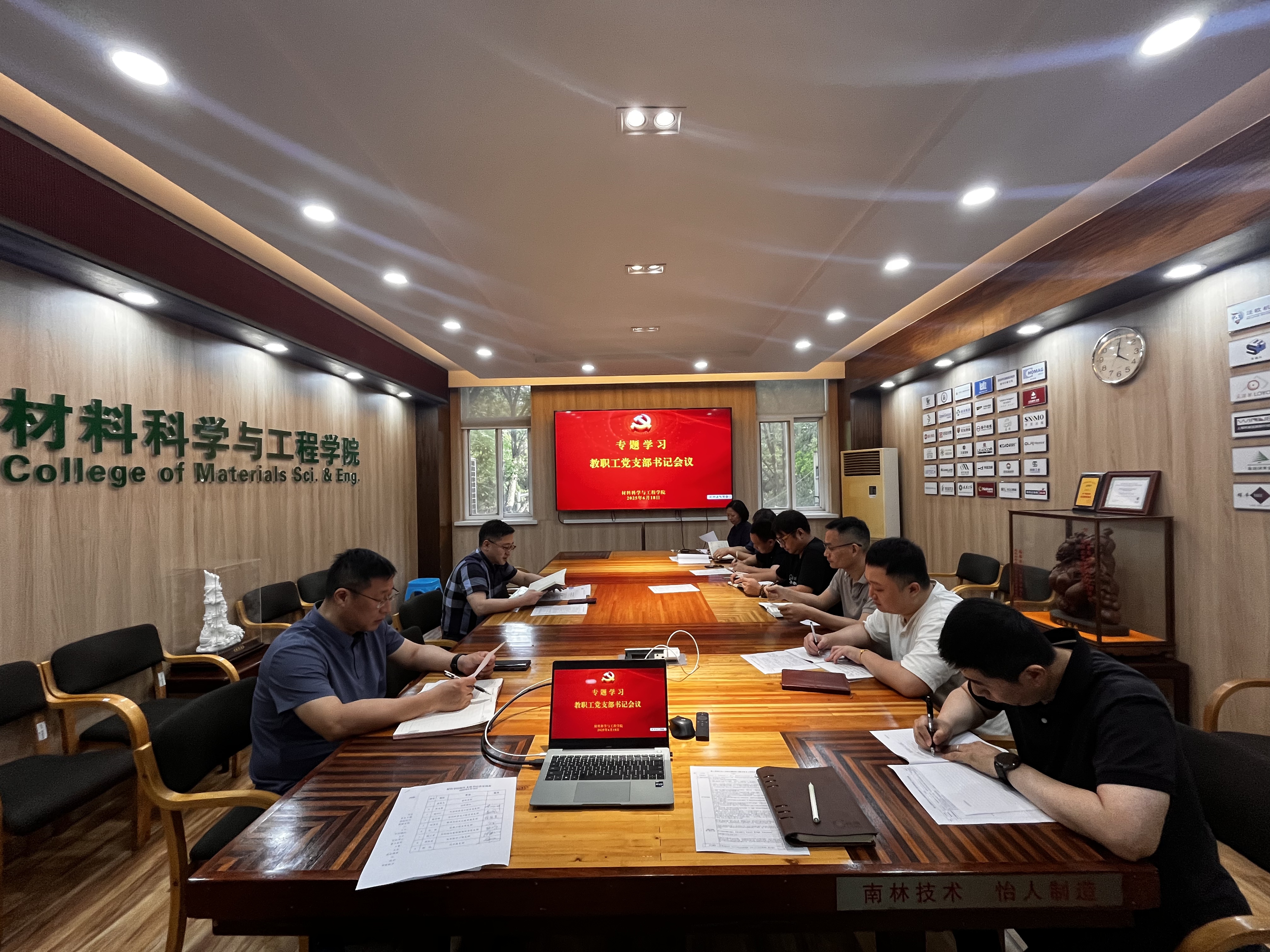 a5067d9585d38e63e080aaa69976658