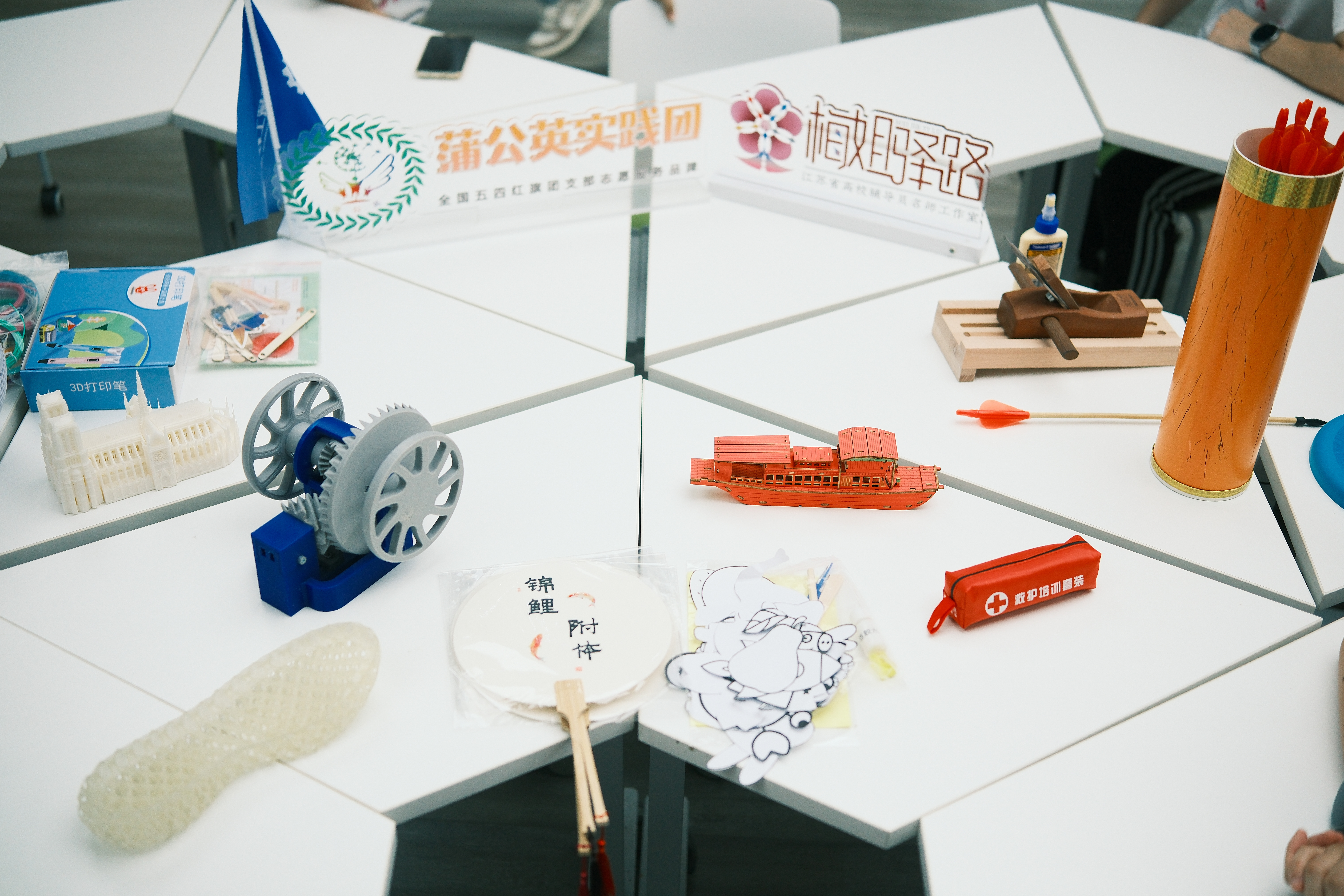 9259CD2BB958F8EEFE2E86FE90E1FA60