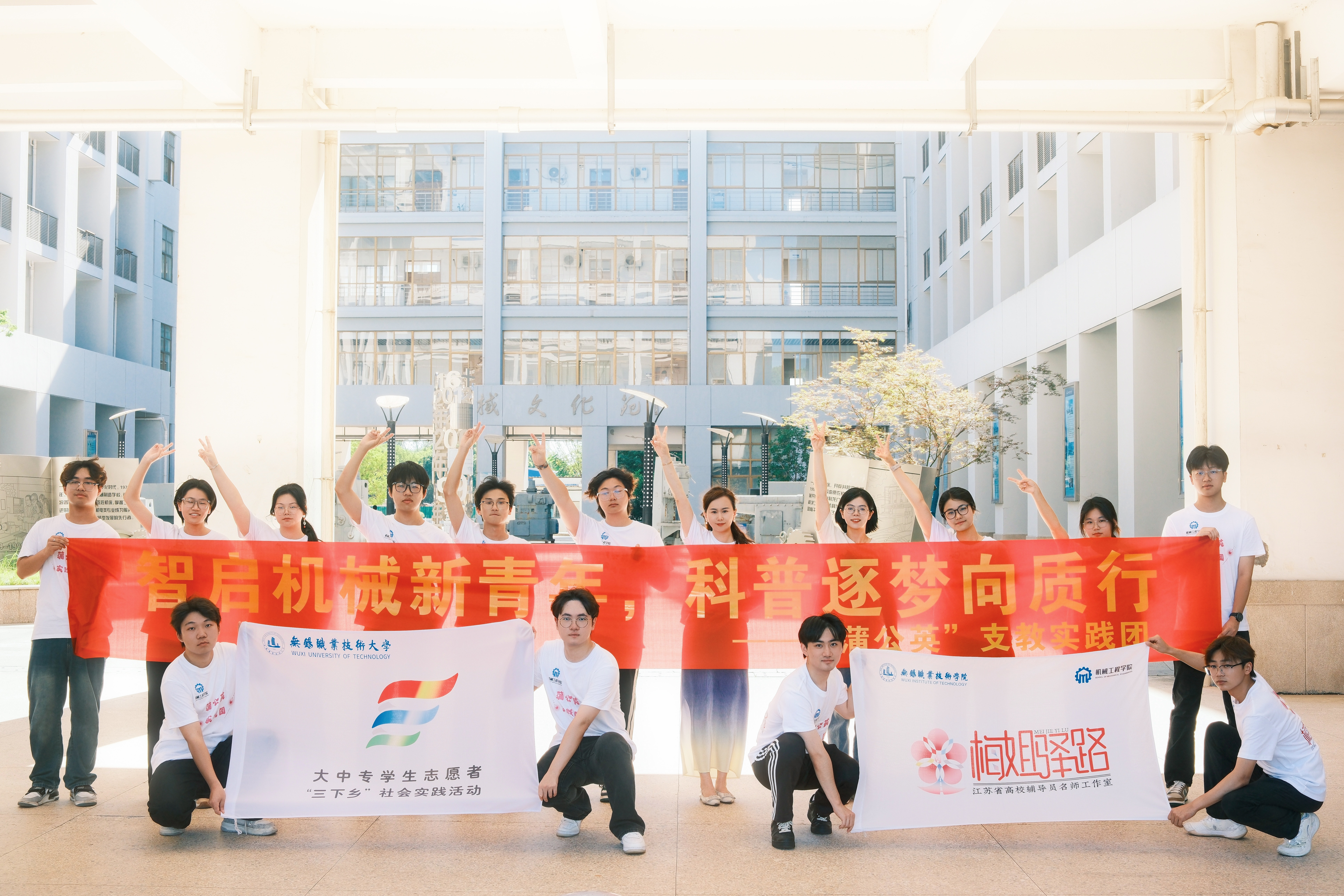 1EEB8188FD559E72F29B9E0E90CAA404