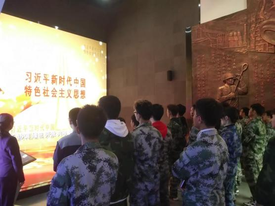 将课堂搬进企业一线拓展育人成效