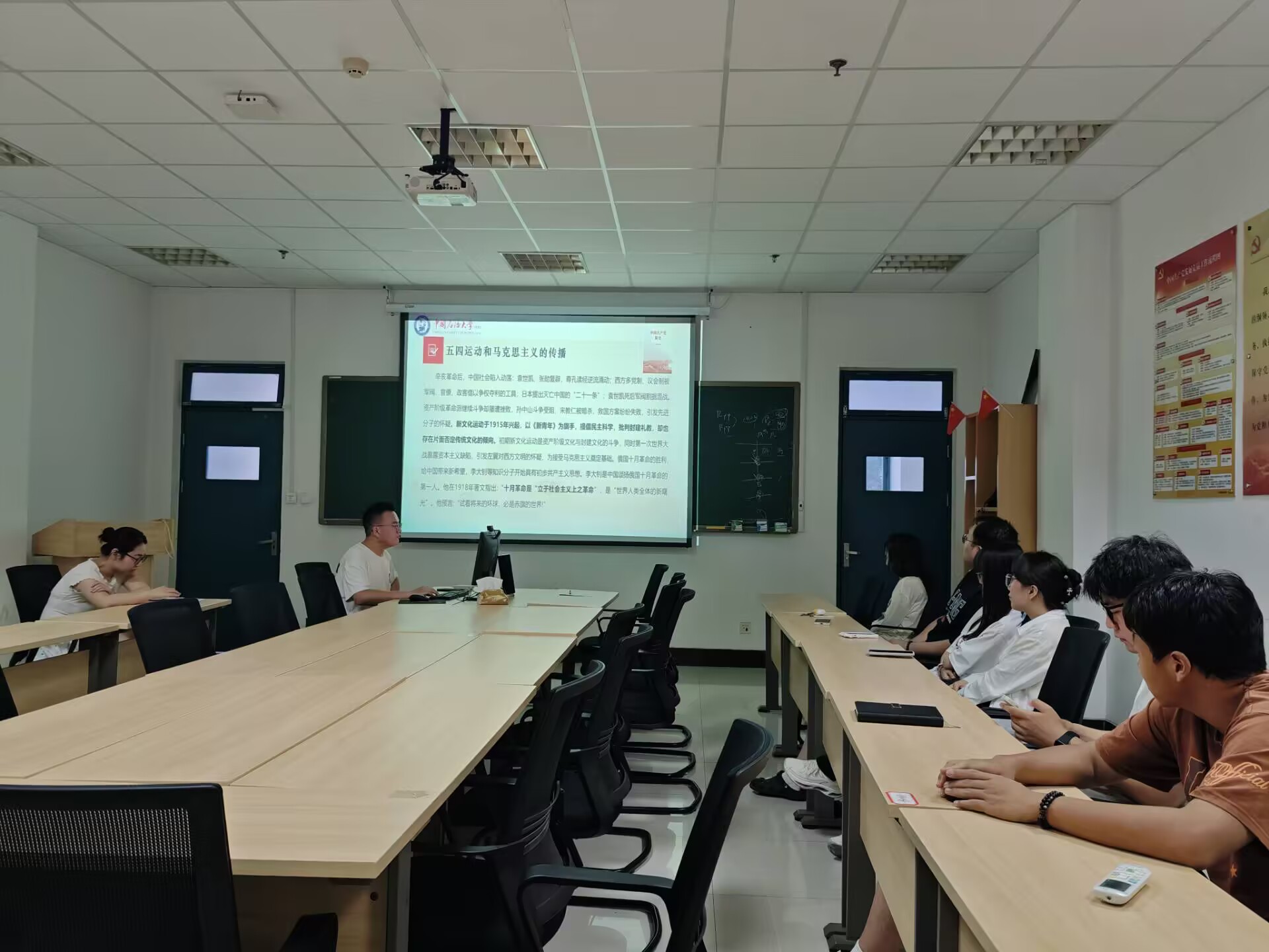 195e813a7a352afd684bdd44e5762740 195e813a7a352afd684bdd44e5762740