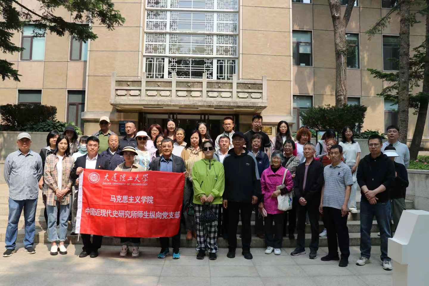 97d0689f9a729af14f979ccc3db7011