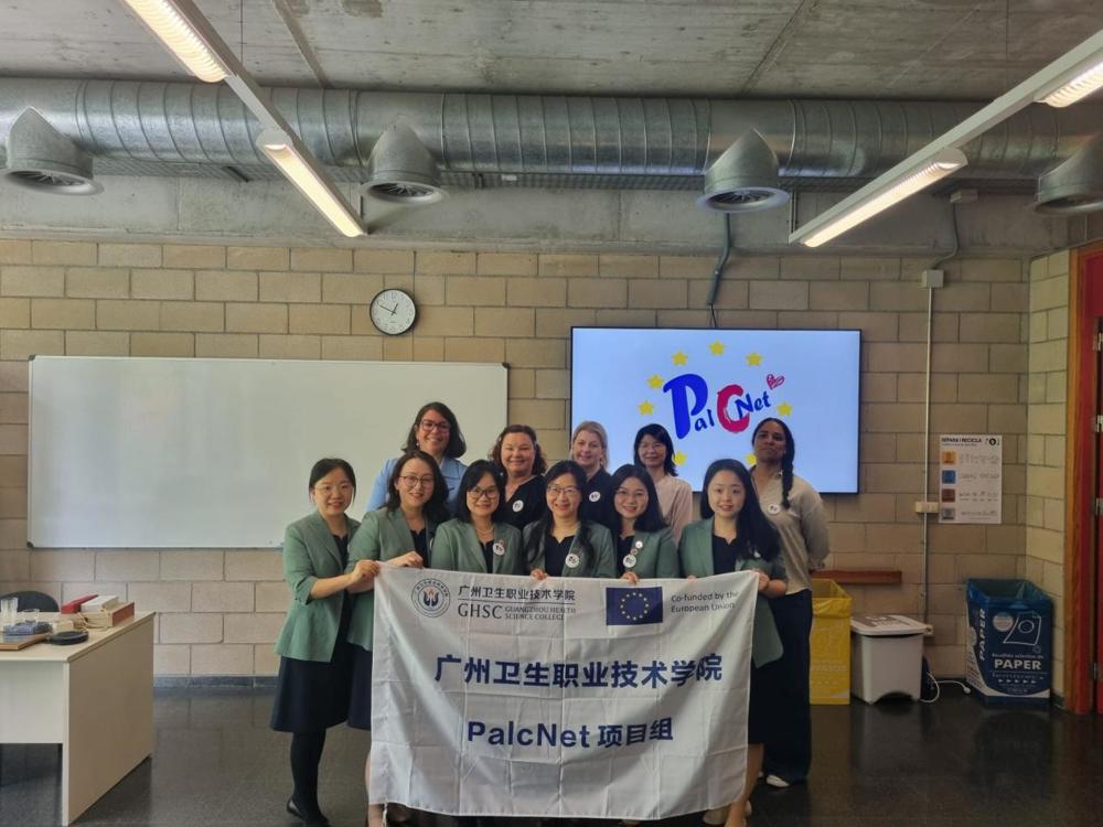 18d4257c2b524ad5a9f8a91bf5880fda