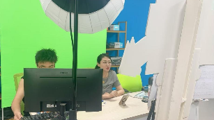 跨境直播创佳绩 数字英才展实力