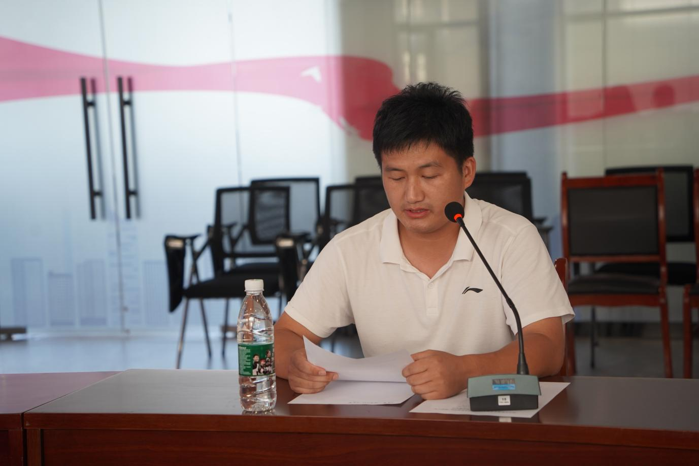 武汉云帆青年志愿者协会会长曾进发言