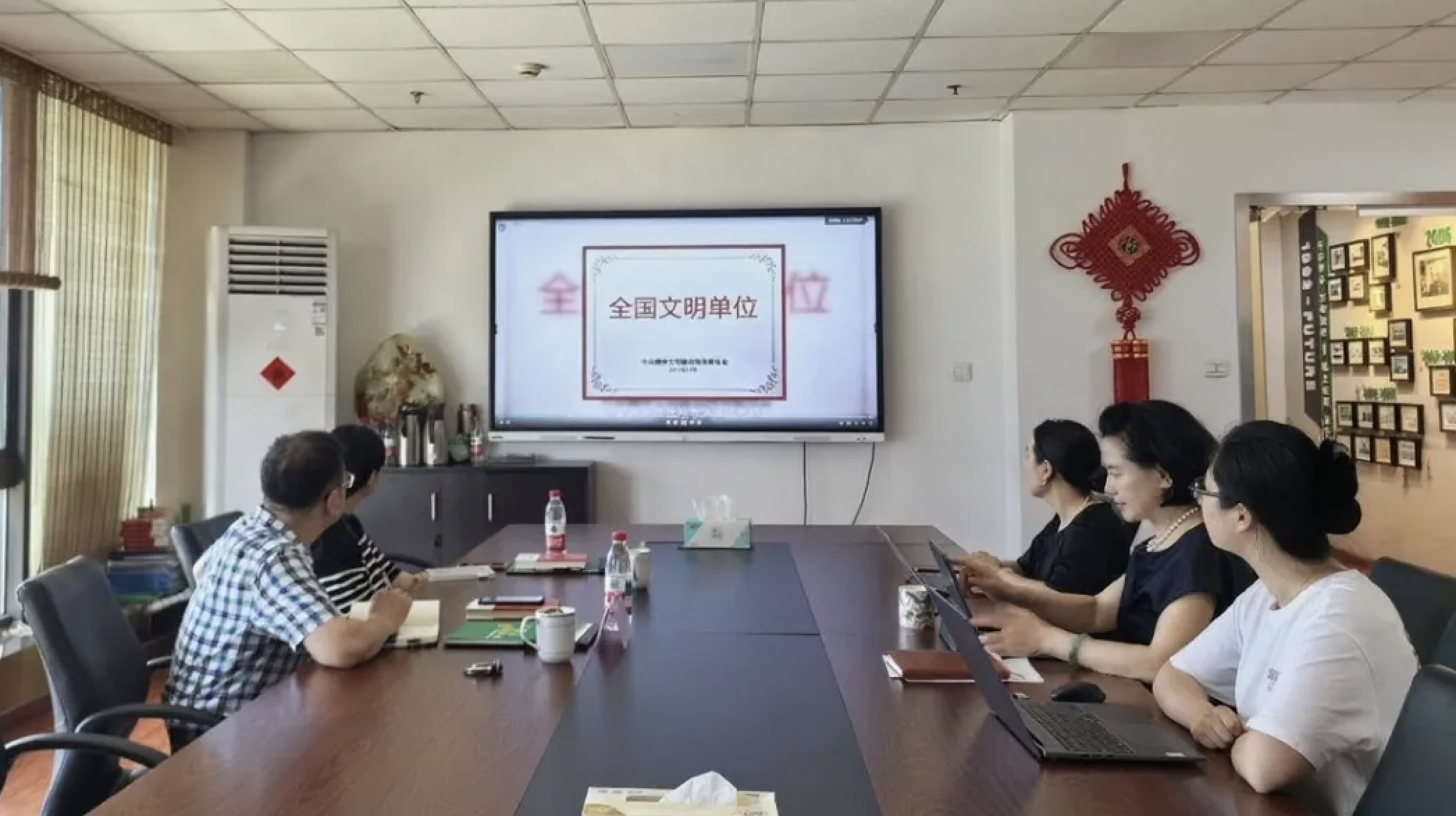 党建引领促合作 访企拓岗育英才——经管学院管理党支部组织走访三替集团