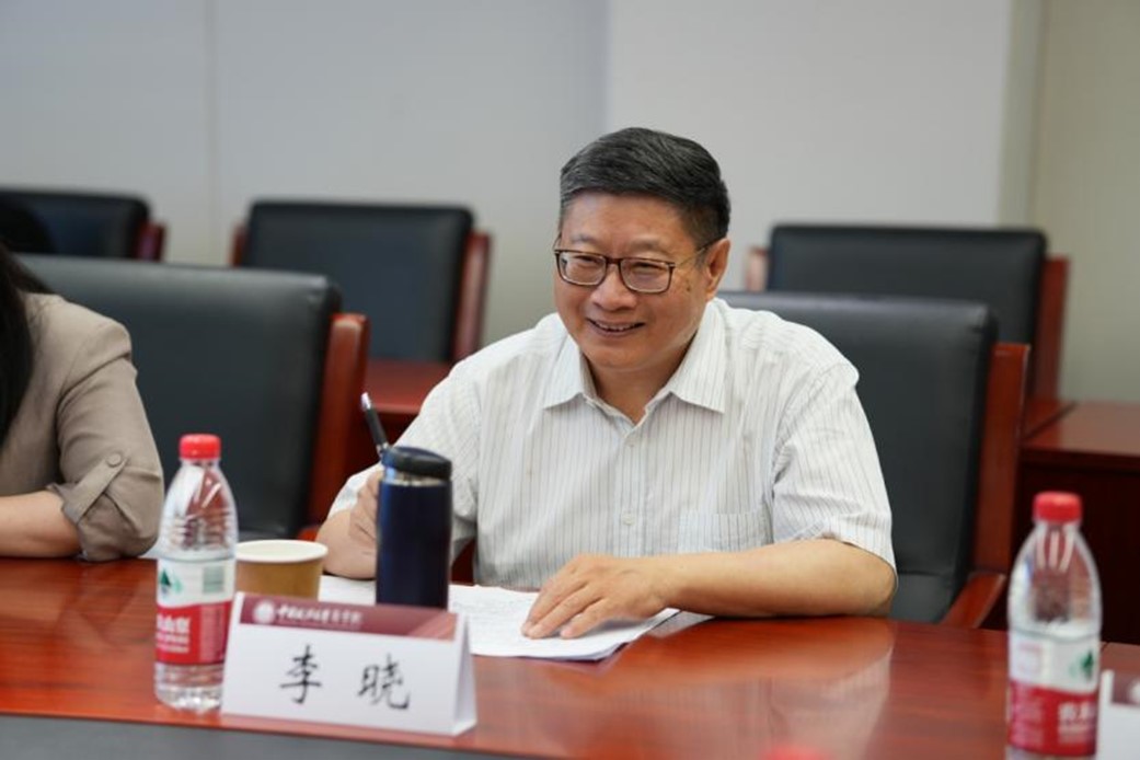 中国政法大学商学院企业史研究所李晓教授总结发言指出，本次读书会实现了三校联动、师生共读与专家点评相结合、教学科研与党支部活动相结合、学校学校学院领导与师生教研活动结合。《管子》为构建中国自主的知识体系提供深厚的历史资源和理论支撑，建议持续深入研读经典，在结合马克思主义经济学与西方主流经济理论的基础上，推动中国传统经济思想的创造性转化与创新性发展，服务于新时代全面深化改革的战略布局。