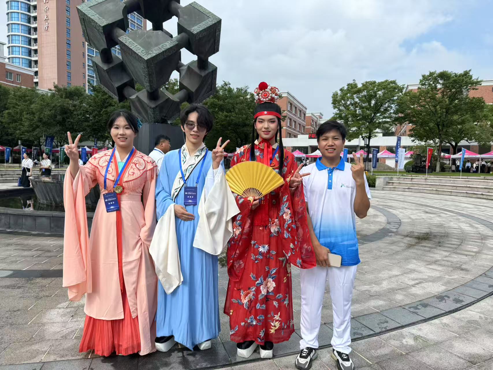 决赛答辩组