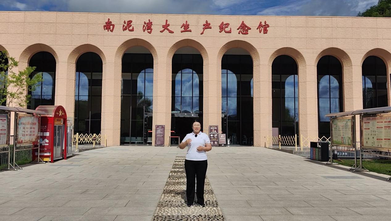 B6CF4F5F940369ADDA617A5F04F_5E00084A_237EA B6CF4F5F940369ADDA617A5F04F_5E00084A_237EA