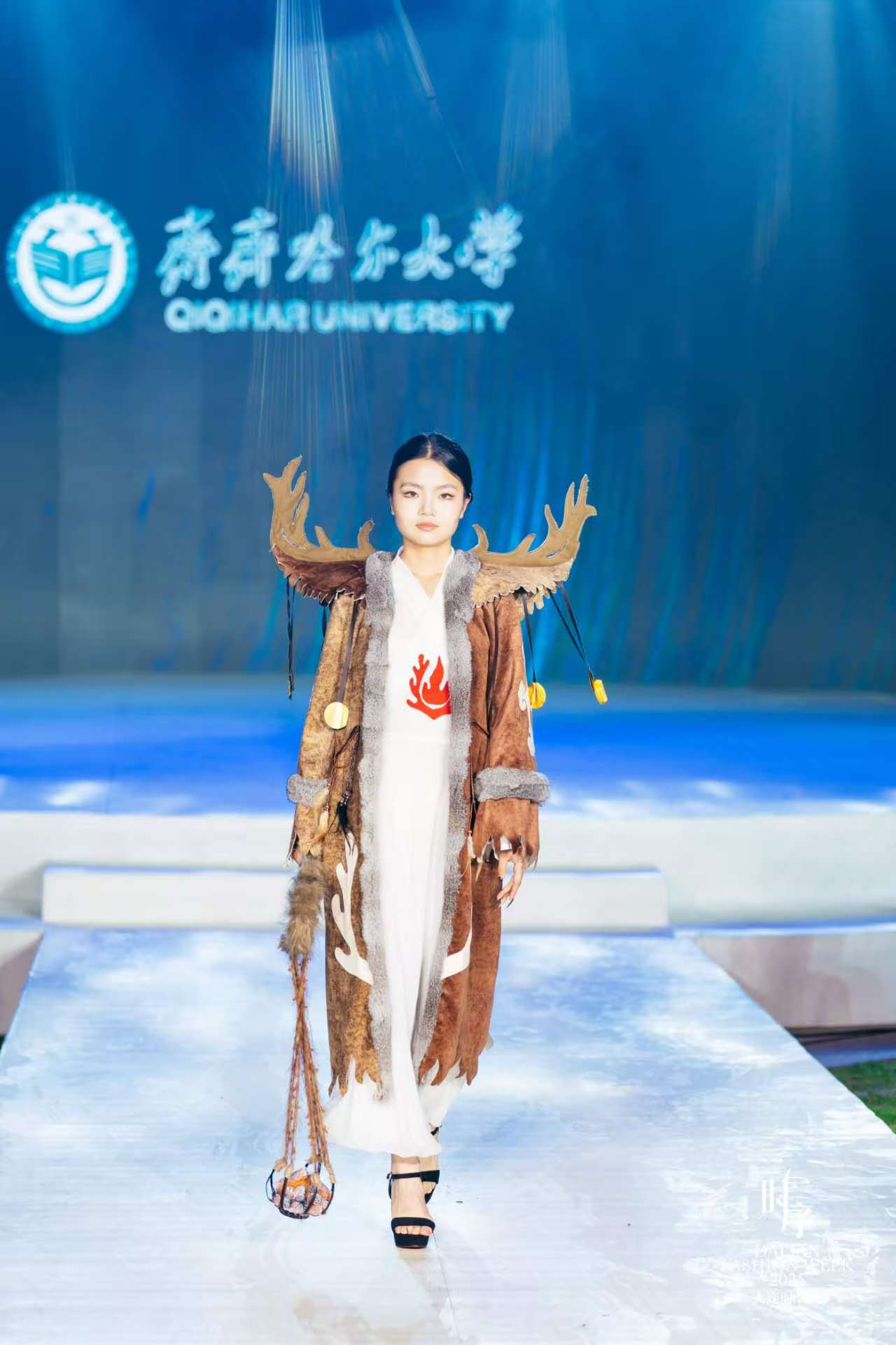 a13aa95441a4b6817b62018299ba03f