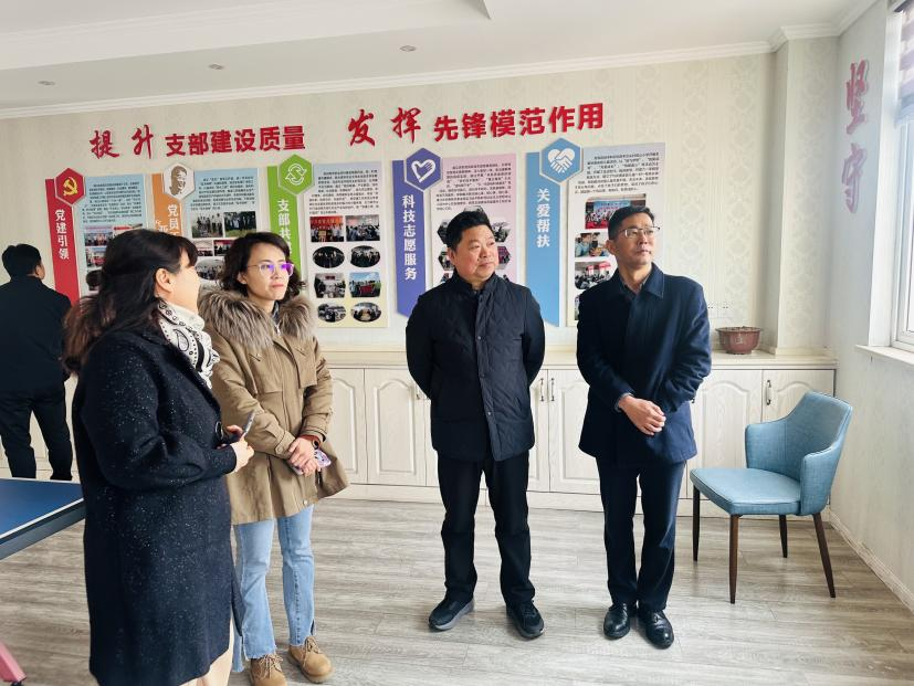 图片1(2) 图片1(2)