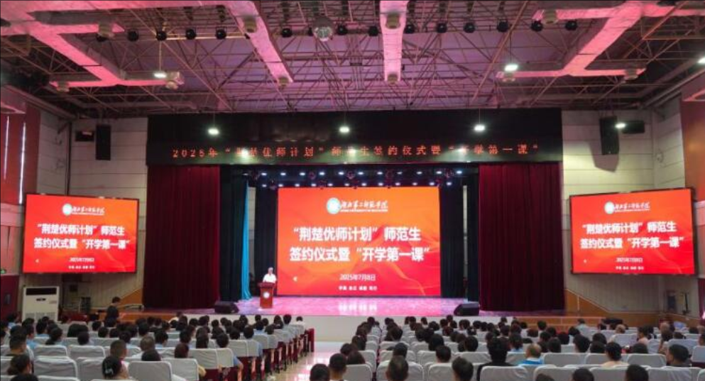 f40cd420-f645-4ead-a870-8a1197b631f0 f40cd420-f645-4ead-a870-8a1197b631f0