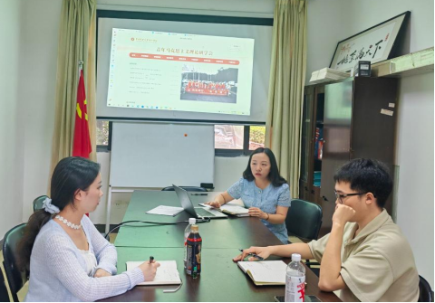 陈丽琼副院长进行教学及社团管理培训 陈丽琼副院长进行教学及社团管理培训