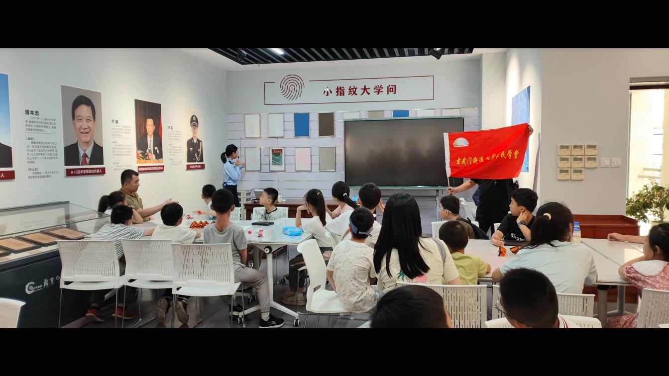 c47ce597-e507-4a71-93b5-9523b3d5469d c47ce597-e507-4a71-93b5-9523b3d5469d