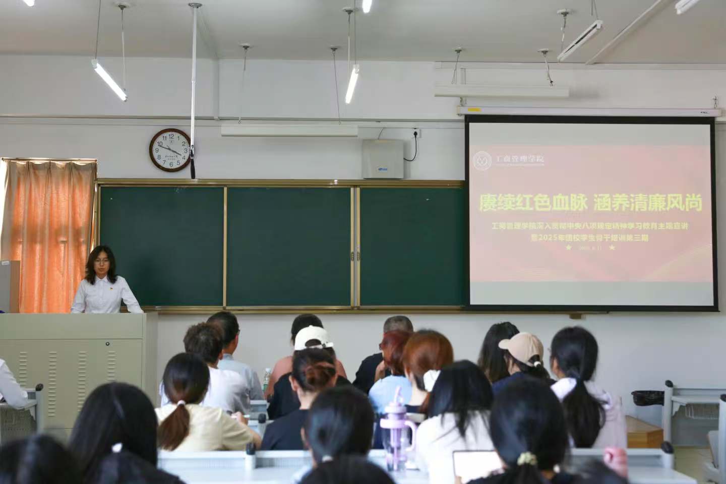 158891753422443_.pic 158891753422443_.pic