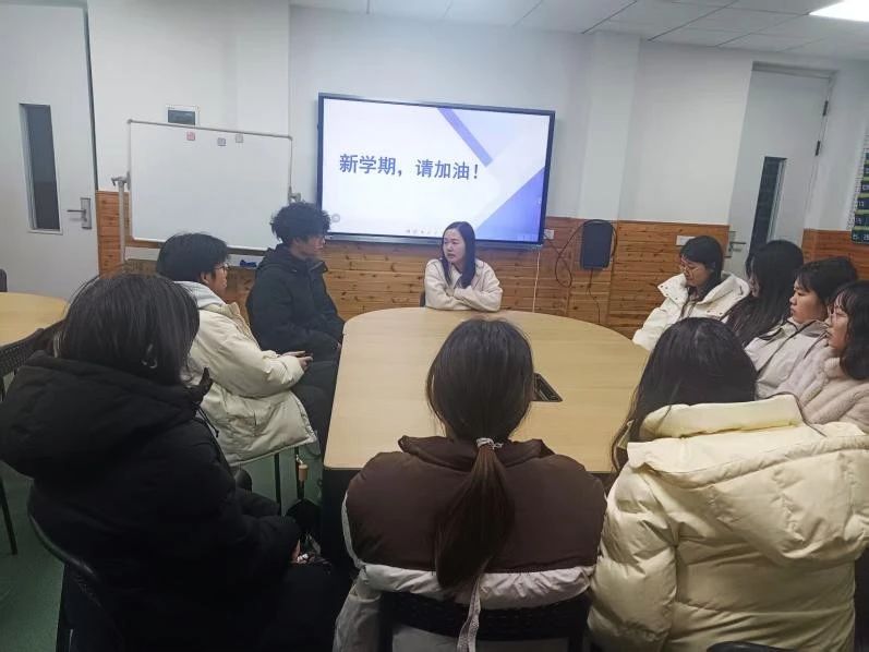 b82bc6698e0c1853663b5ff4c882bed3 b82bc6698e0c1853663b5ff4c882bed3