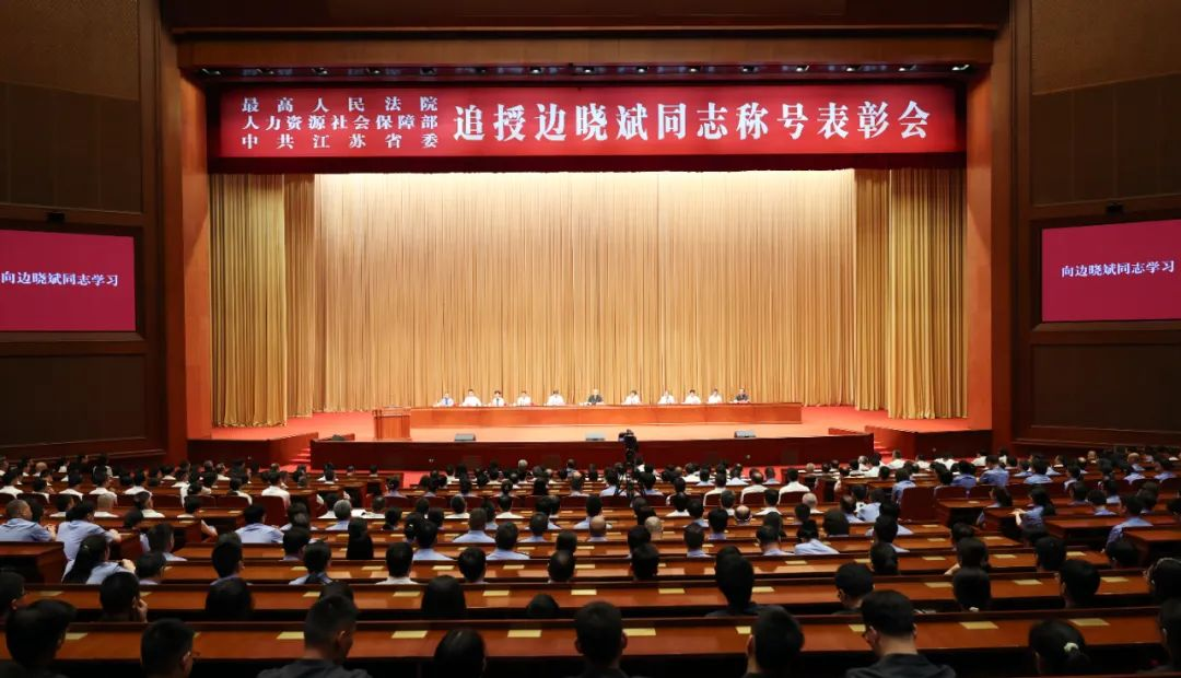 baa5e1831b9f8cd8554fabeff10a49de