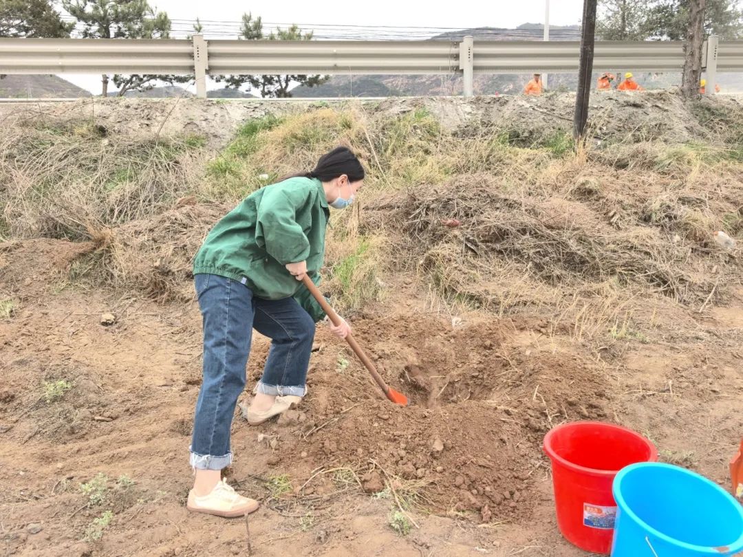 微信图片_20250809233711 微信图片_20250809233711