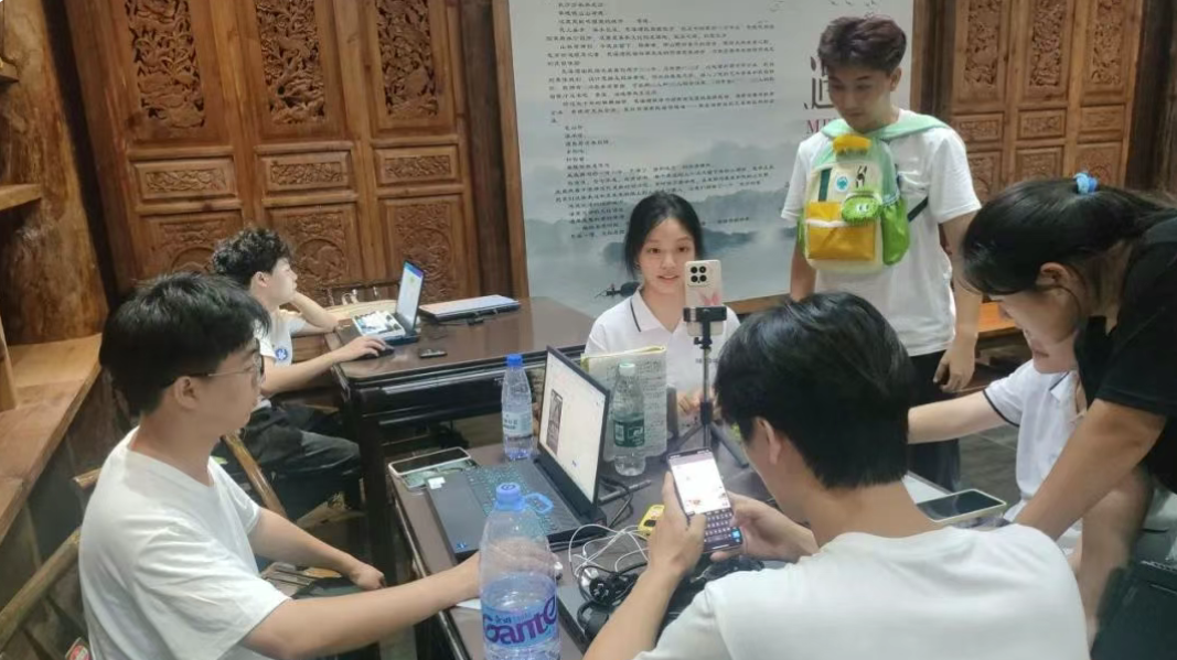 屏幕截图 2025-08-09 234603 屏幕截图 2025-08-09 234603