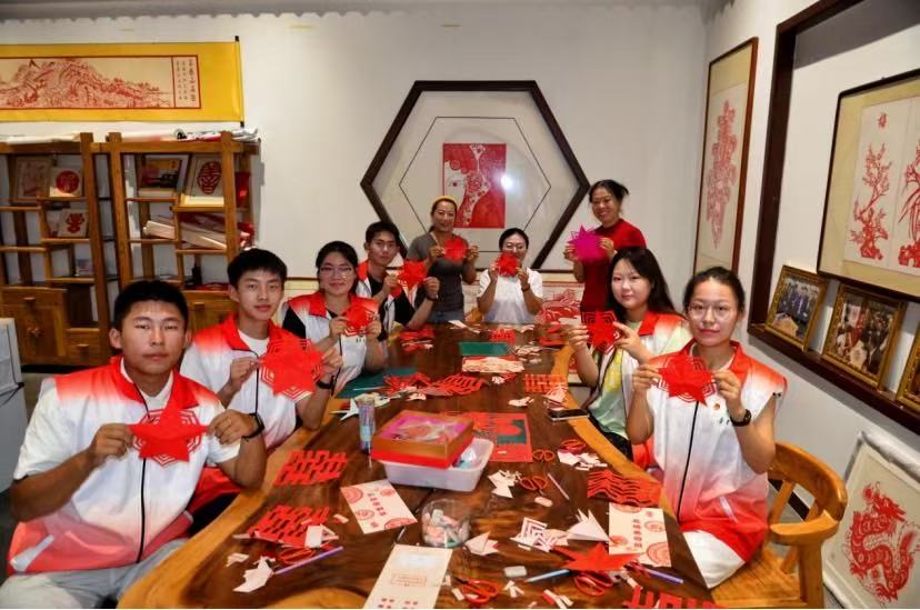 8.17育人号照片3