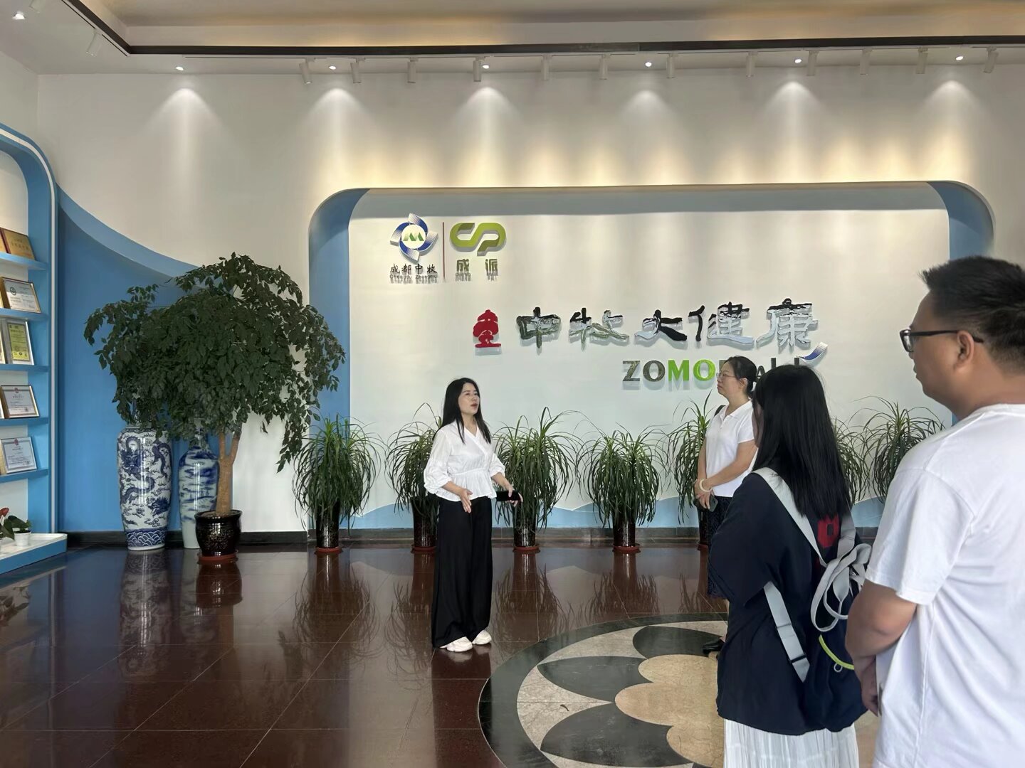 5CB32CD5044A0A3C36FEEC0B7E4_E79DBF27_3883F