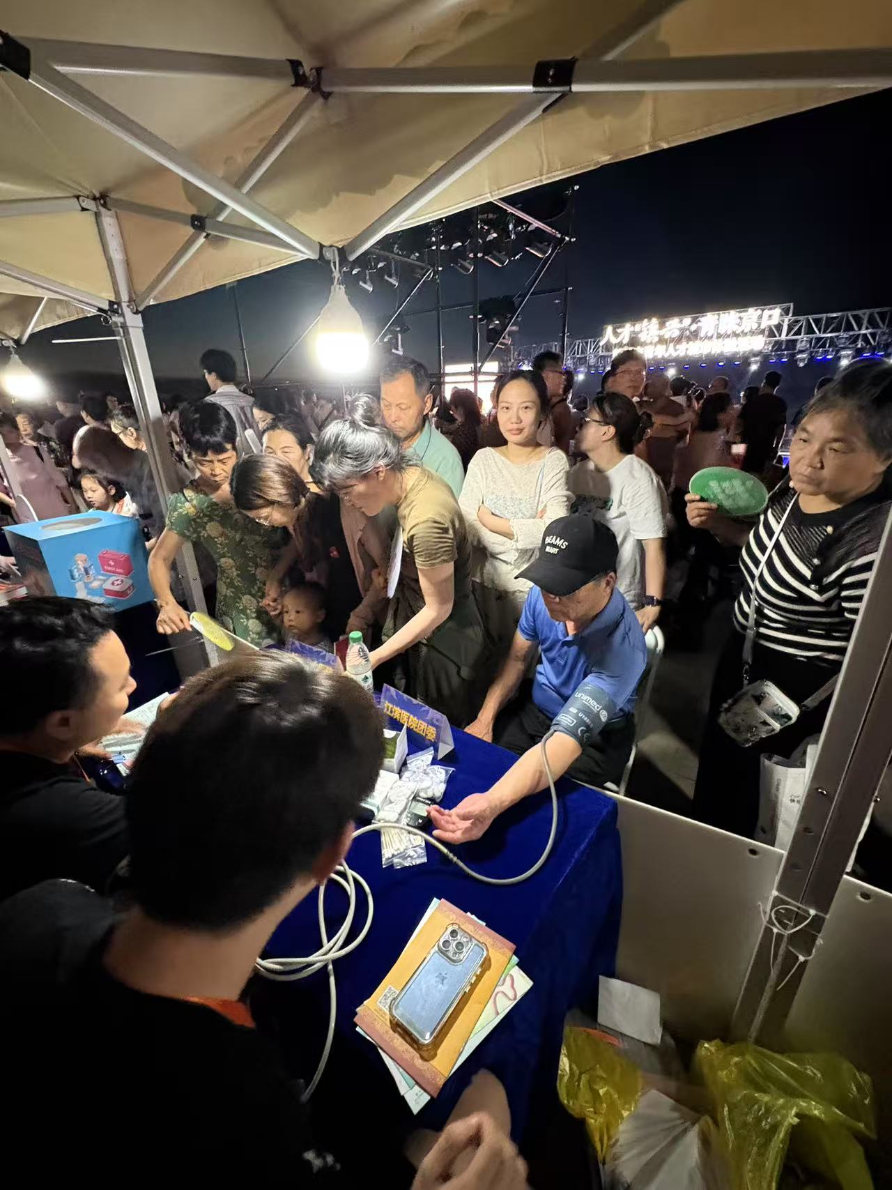 4429f8d9d6343d11a7a9d03c97eee858 4429f8d9d6343d11a7a9d03c97eee858