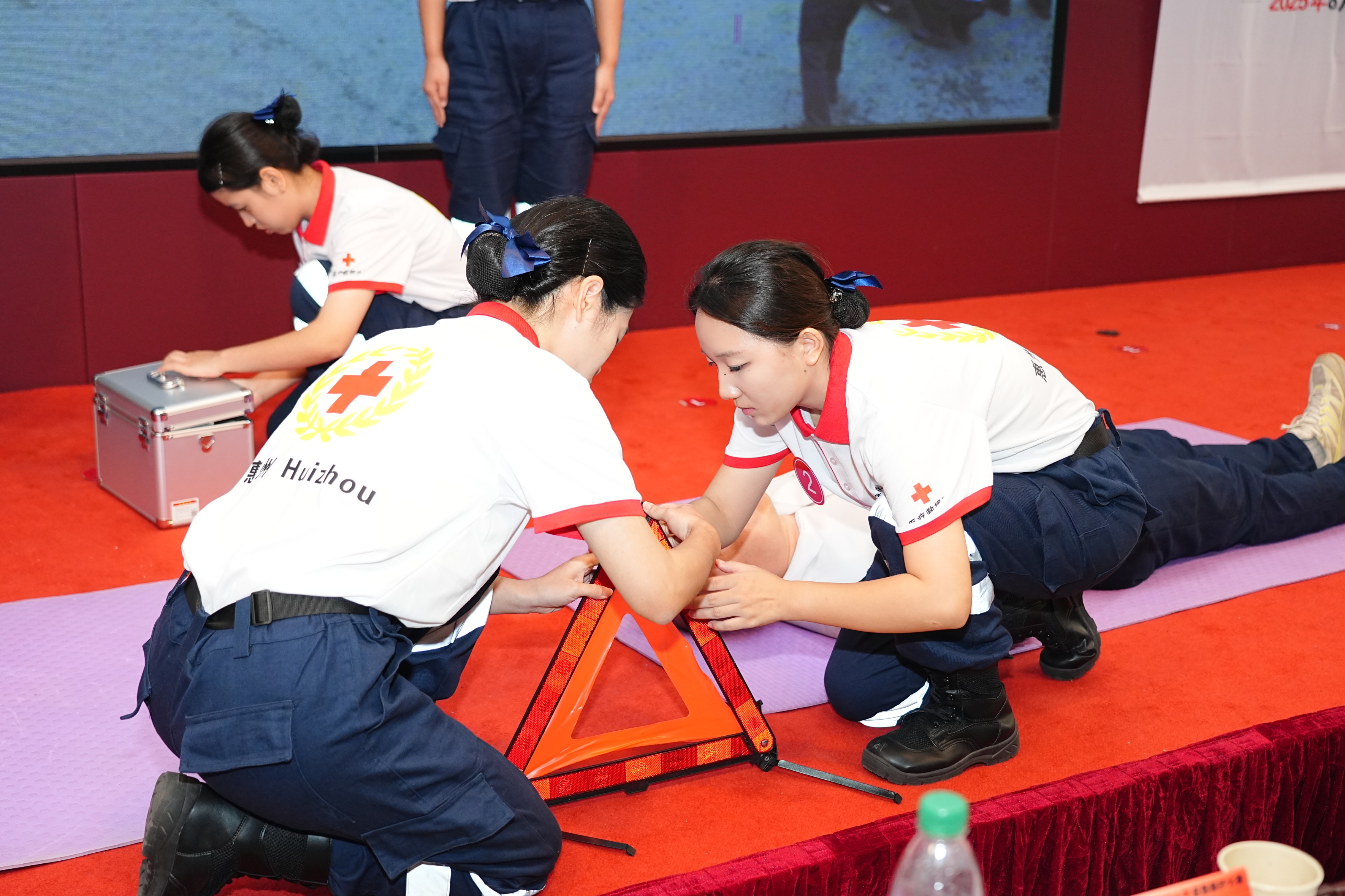 常见救援场景演练，凸显实用价值