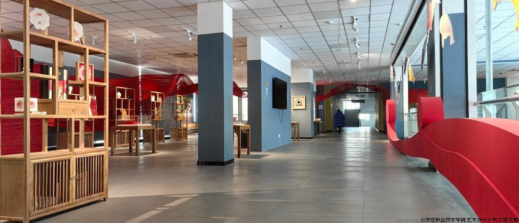 “鱼水情深”文化艺术展厅局部图 “鱼水情深”文化艺术展厅局部图
