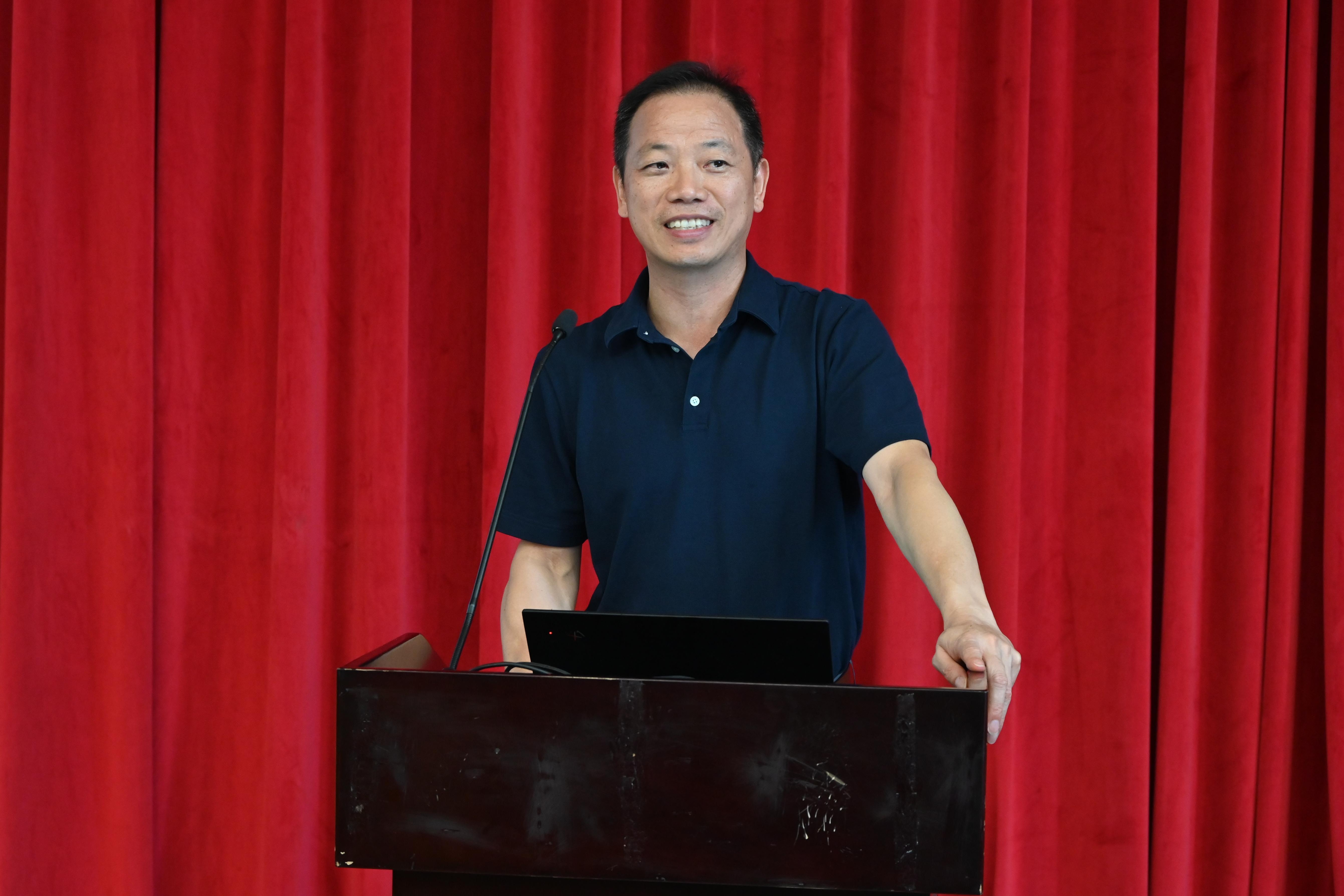 化学化工学院召开2025年秋季新学期工作布置会暨师德师风教育会 2