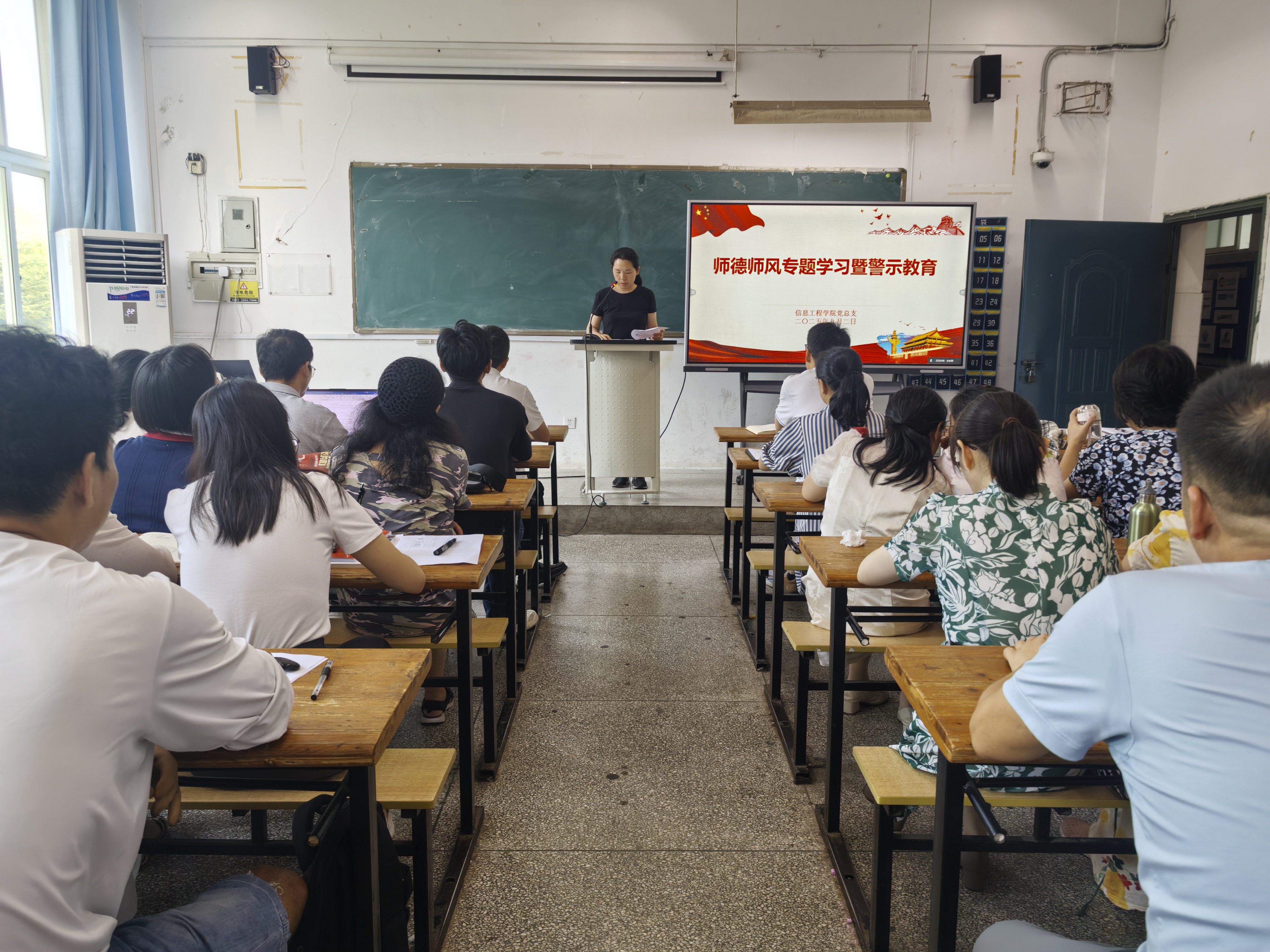 9392b0f2dd8c311e49d75509aa22214