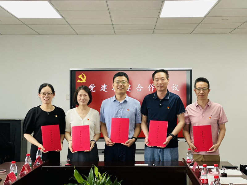 395f3a50-5ebe-4d44-afe5-f282a249729e