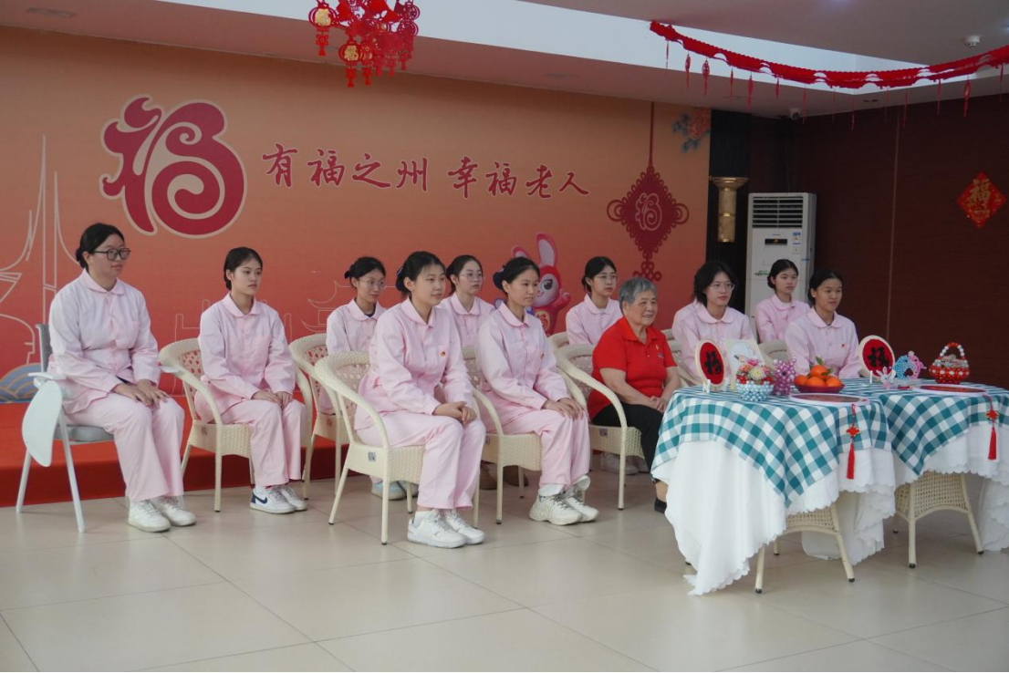 ae330d5637992420f0b3659b89bea81