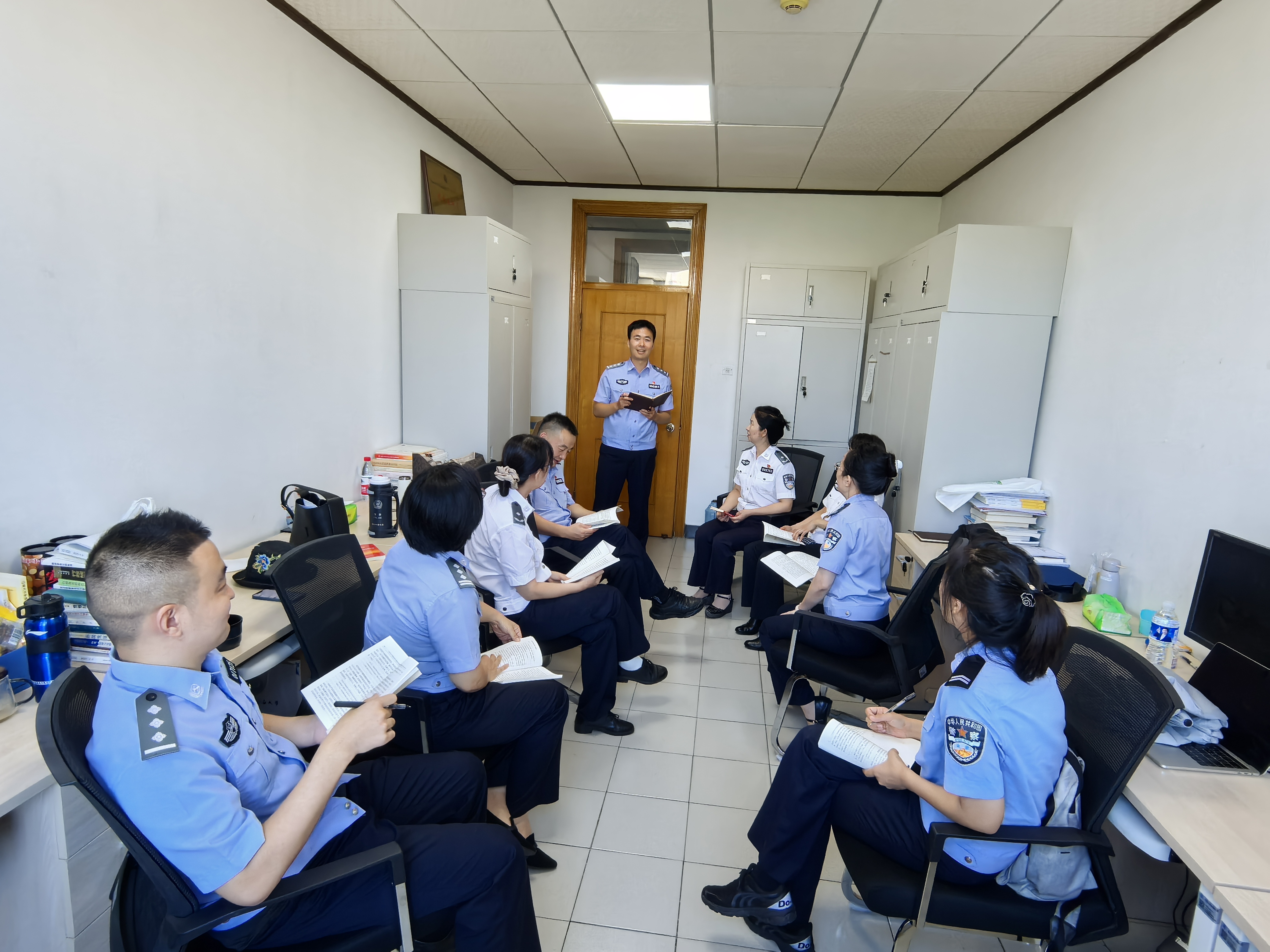 2b2db72bd18c0c5d0c82e04c204084ec 2b2db72bd18c0c5d0c82e04c204084ec