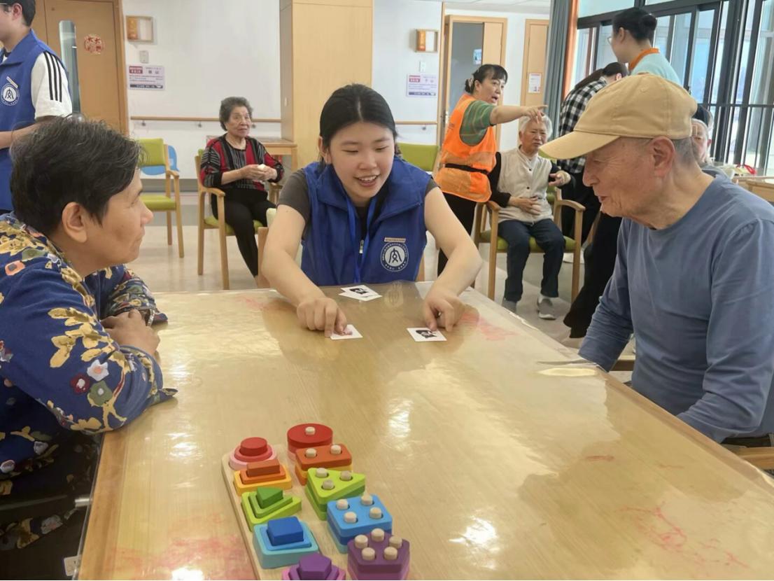 e884f38a18fc7aafd18b03afe2be628