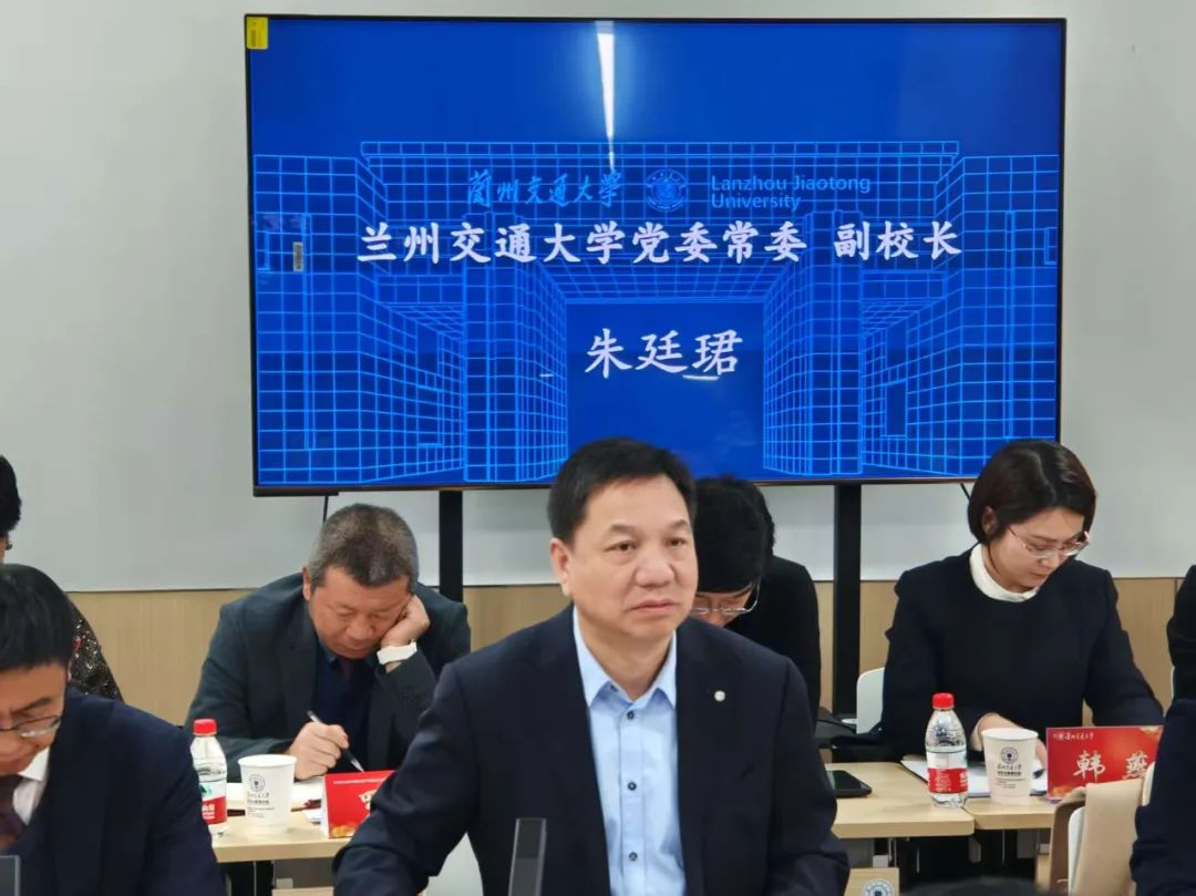 70169D977EC7551212CAEBA485C_1F29D00D_B9E4C