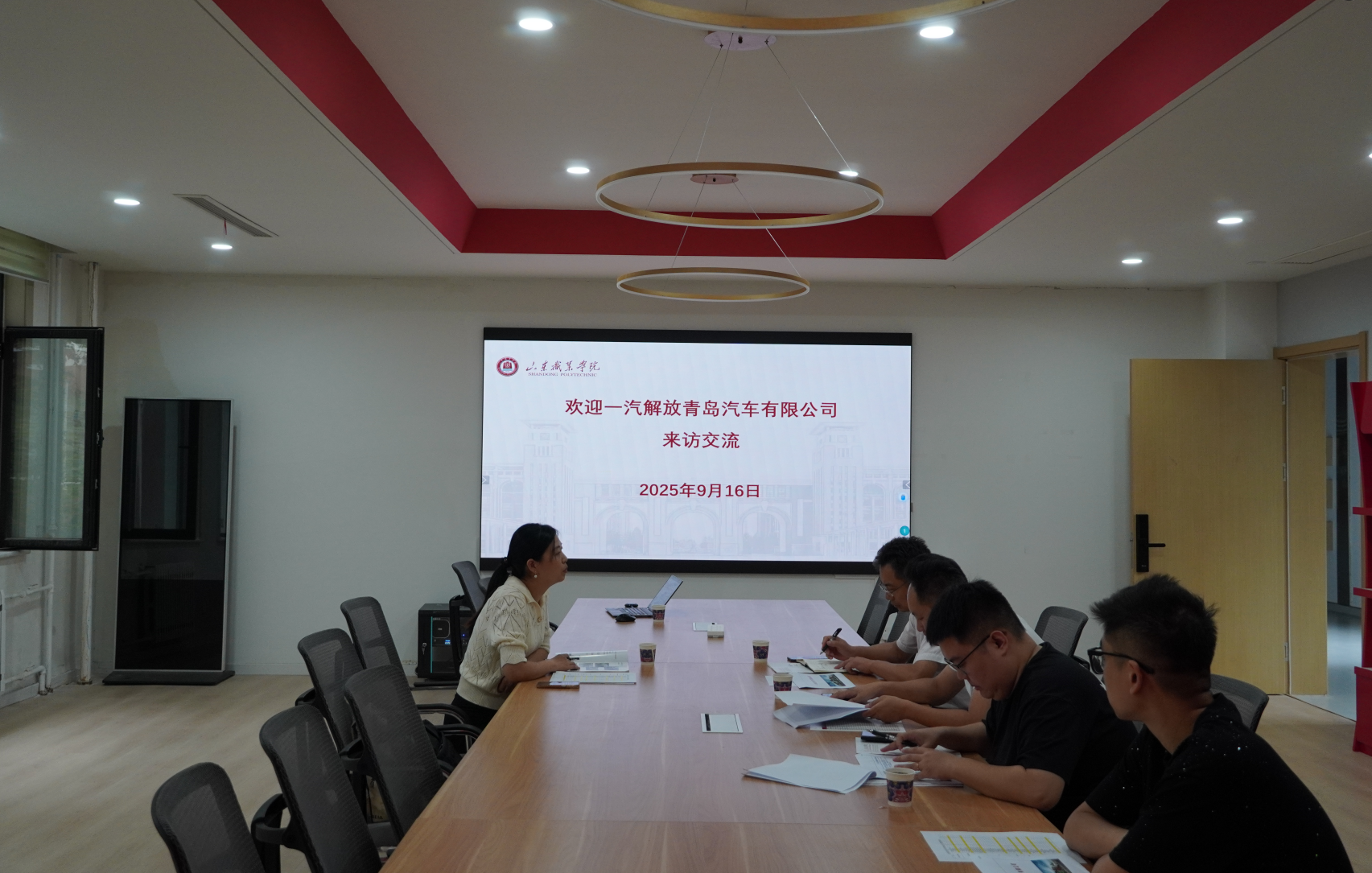 be6eccf64974abf4809c179ab46a271