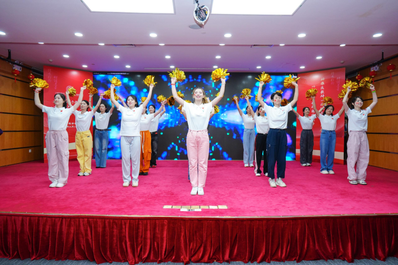 图片 4 图片 4