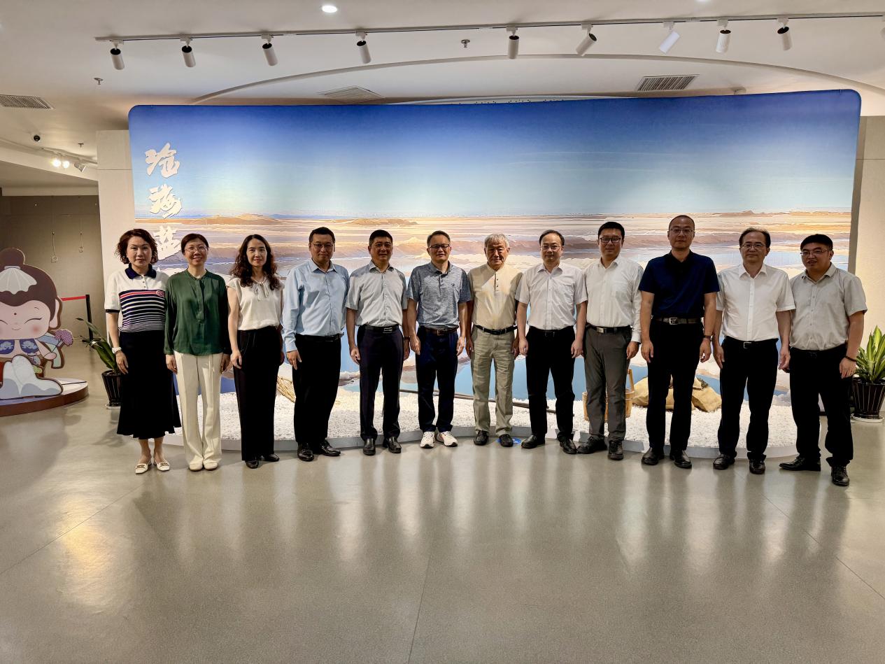 f31660cf-45ef-4a74-86df-e2e1732bfea8