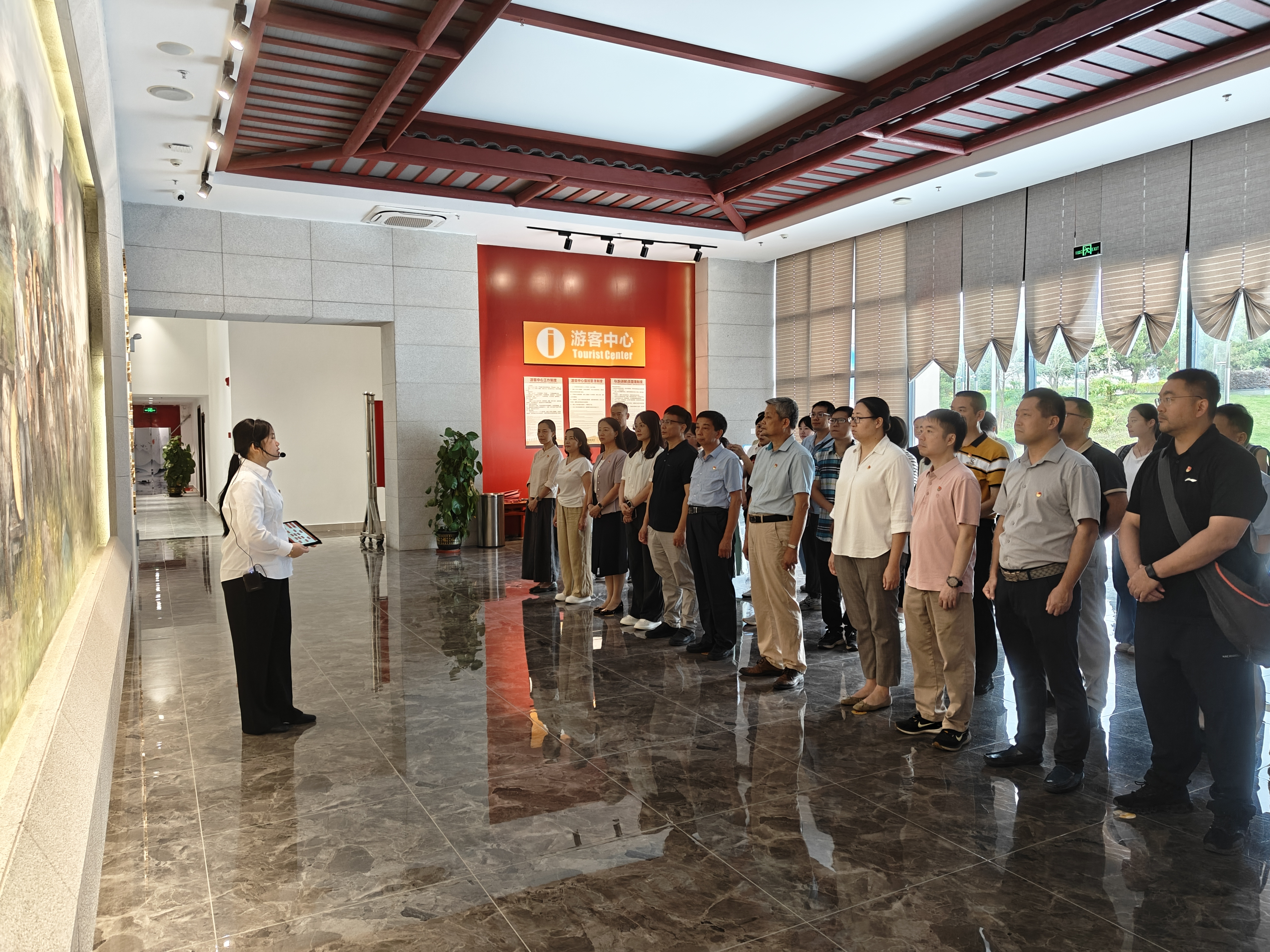 安墩镇粤赣湘边纪念馆开展现场教学