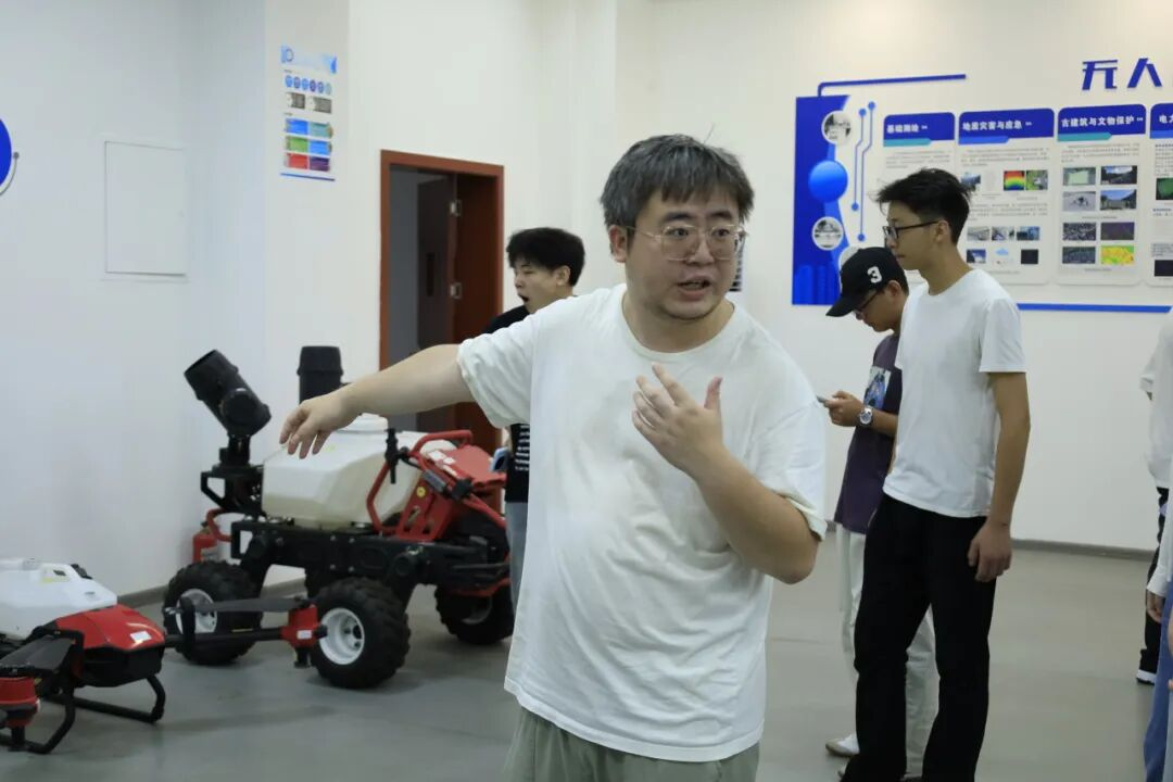 实验室介绍