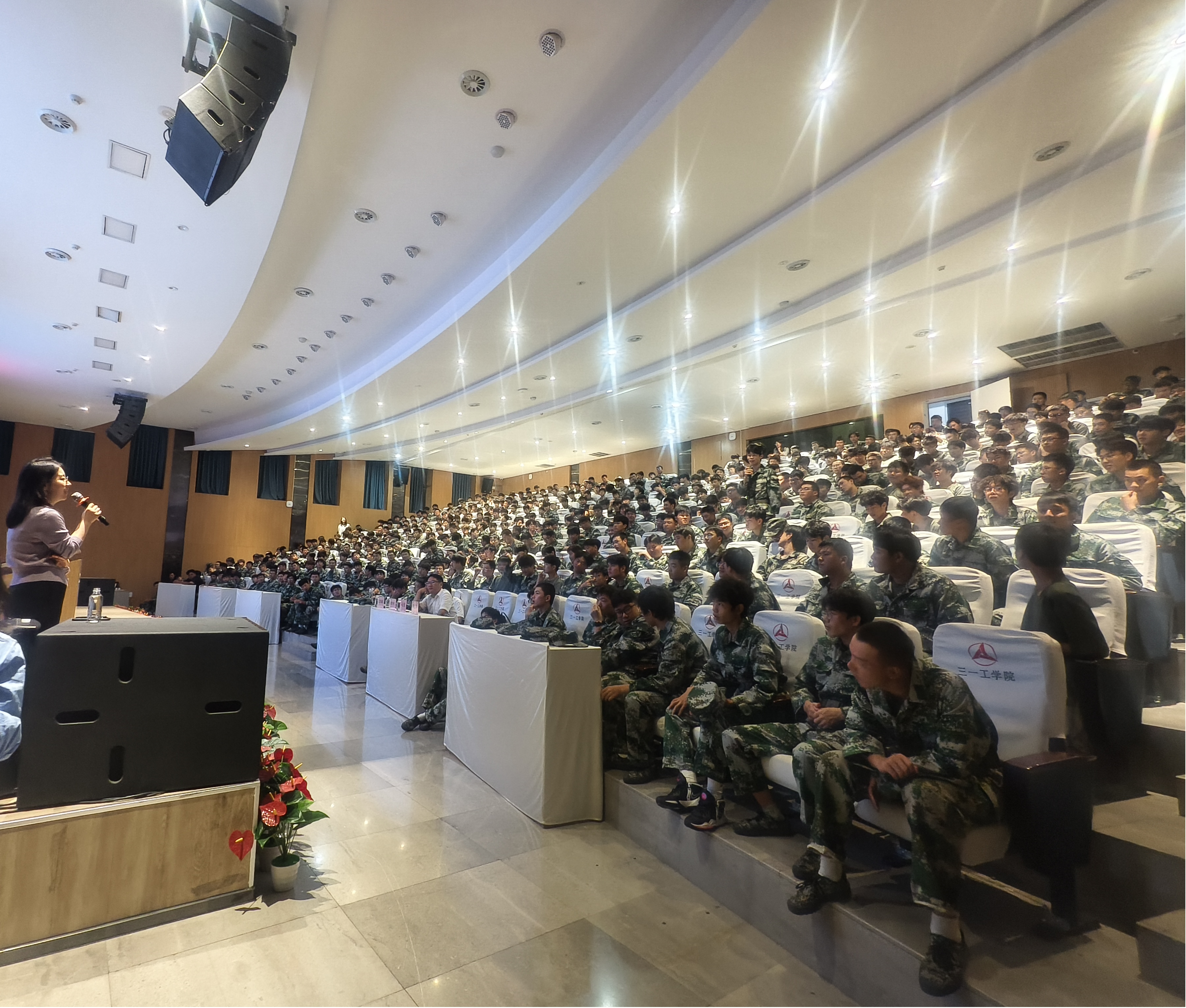 图片1(1) 图片1(1)