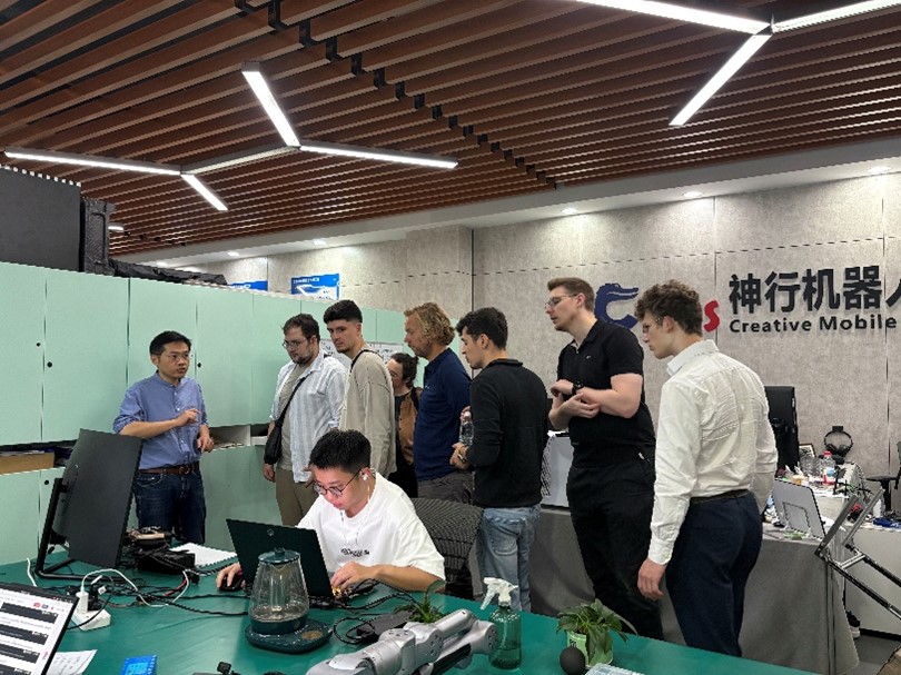 图片1 图片1