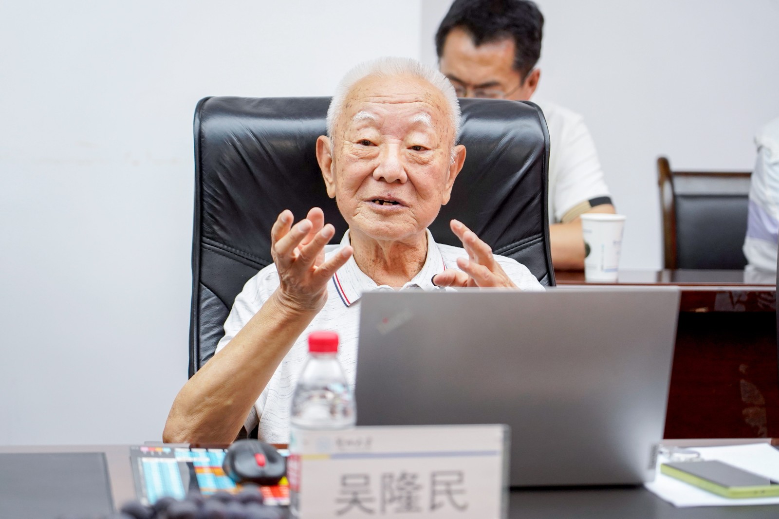 1758690601489885.jpg 图片4.JPG